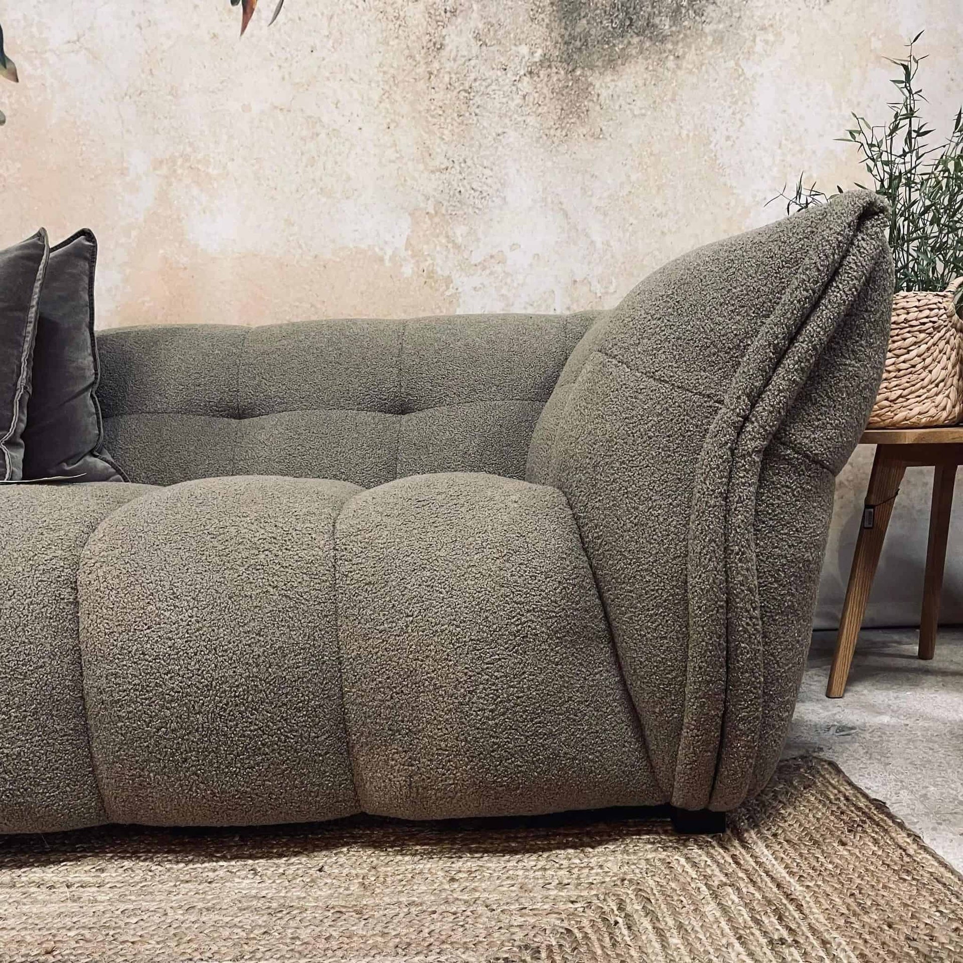 Sofa 3-seters i kult design - HENTES TILBUD - Image 2