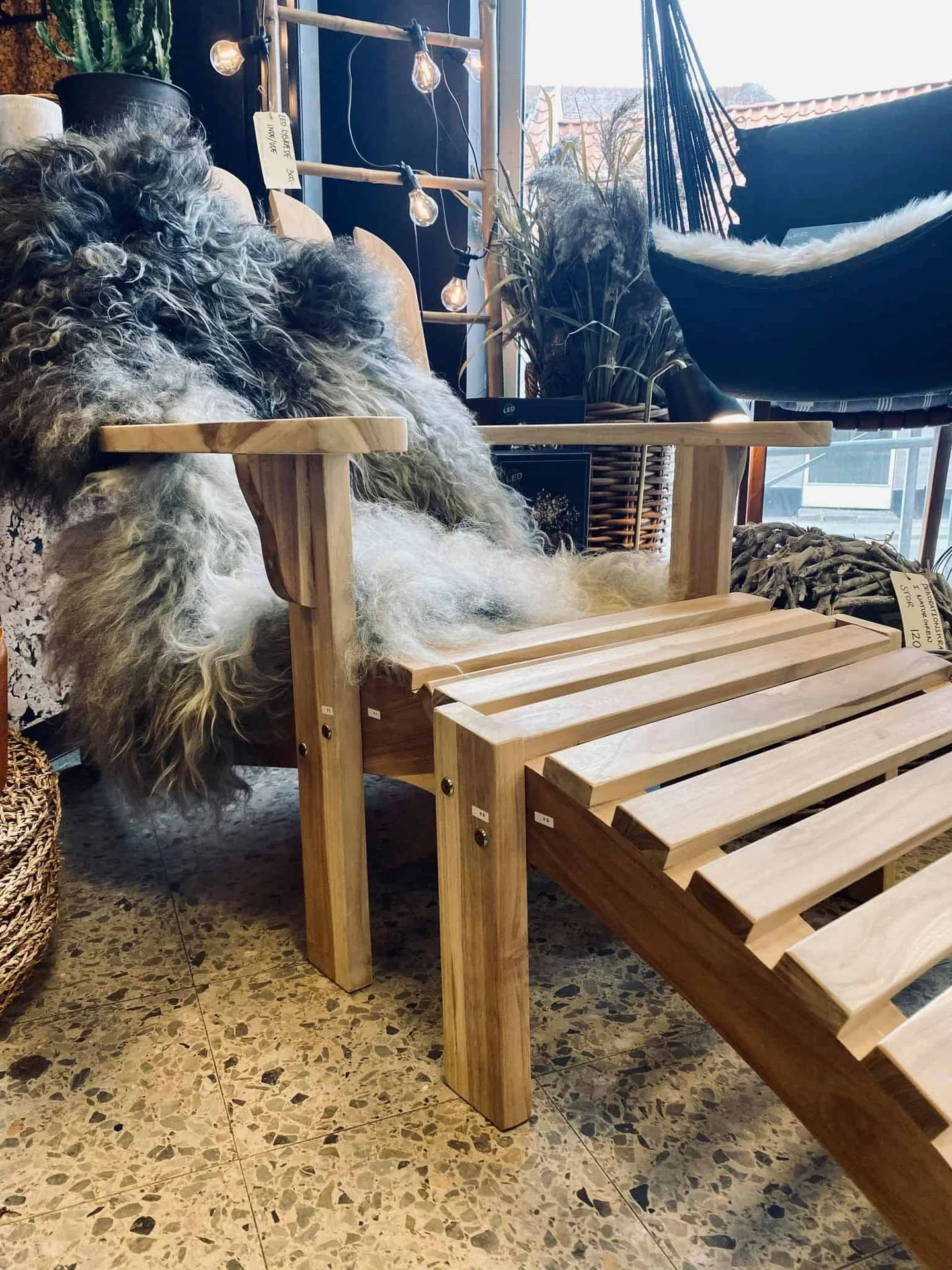 Amerikansk dekkstol med skammel - massiv teak - Image 2