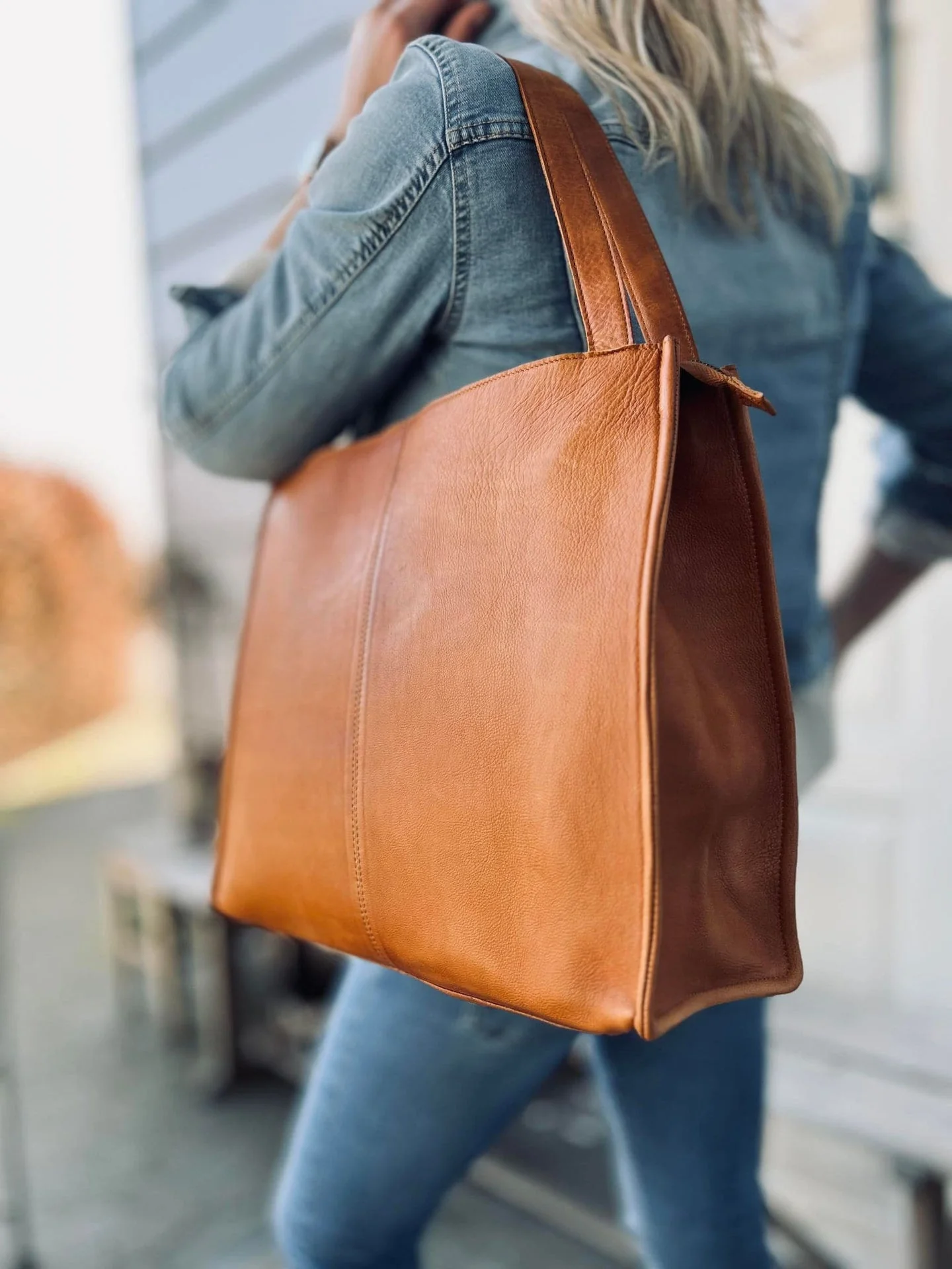 Work / Shopper - Lisa Cognac - Image 2