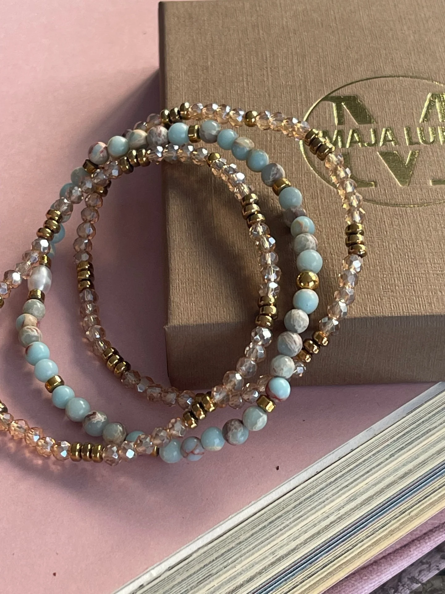 Armbånd Leah Sea Breeze/Natur – Sett med 3 stk - Image 3