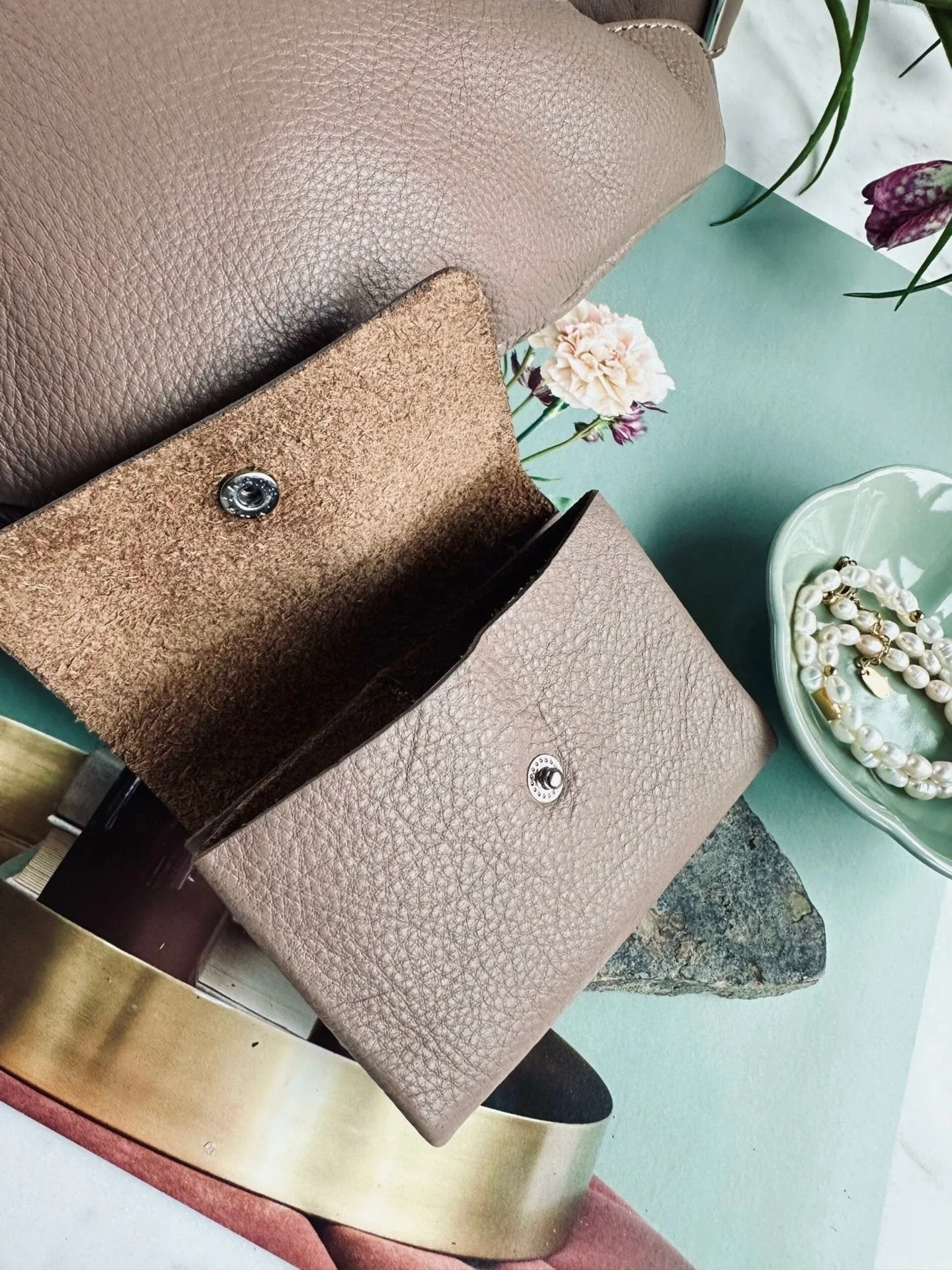 Pung Aura liten dusty taupe - Image 3