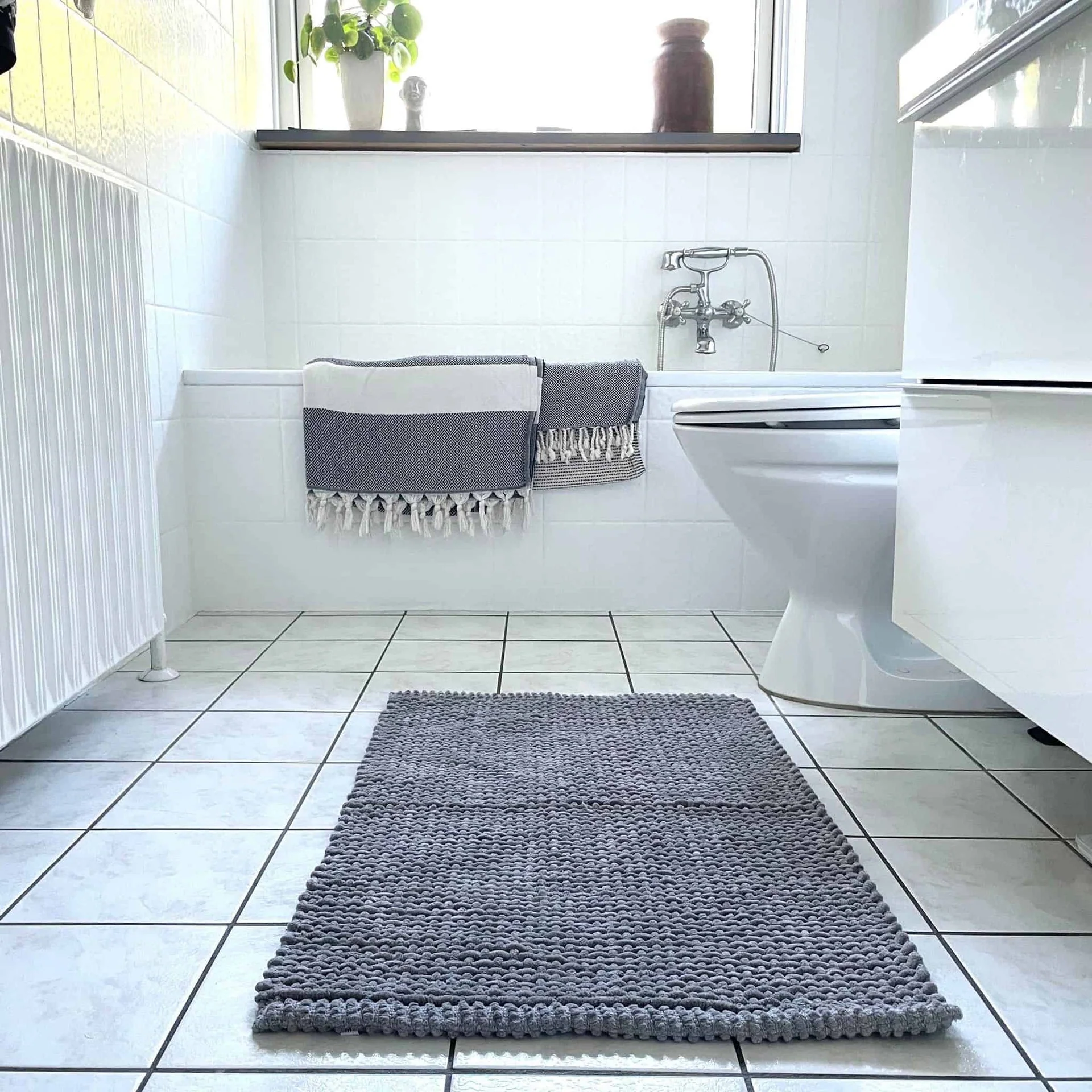 Badematte 50x80 cm – Grå