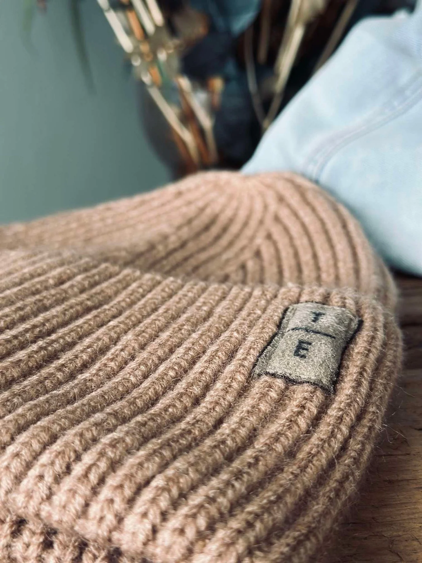 Lue Beanie camel - Image 4