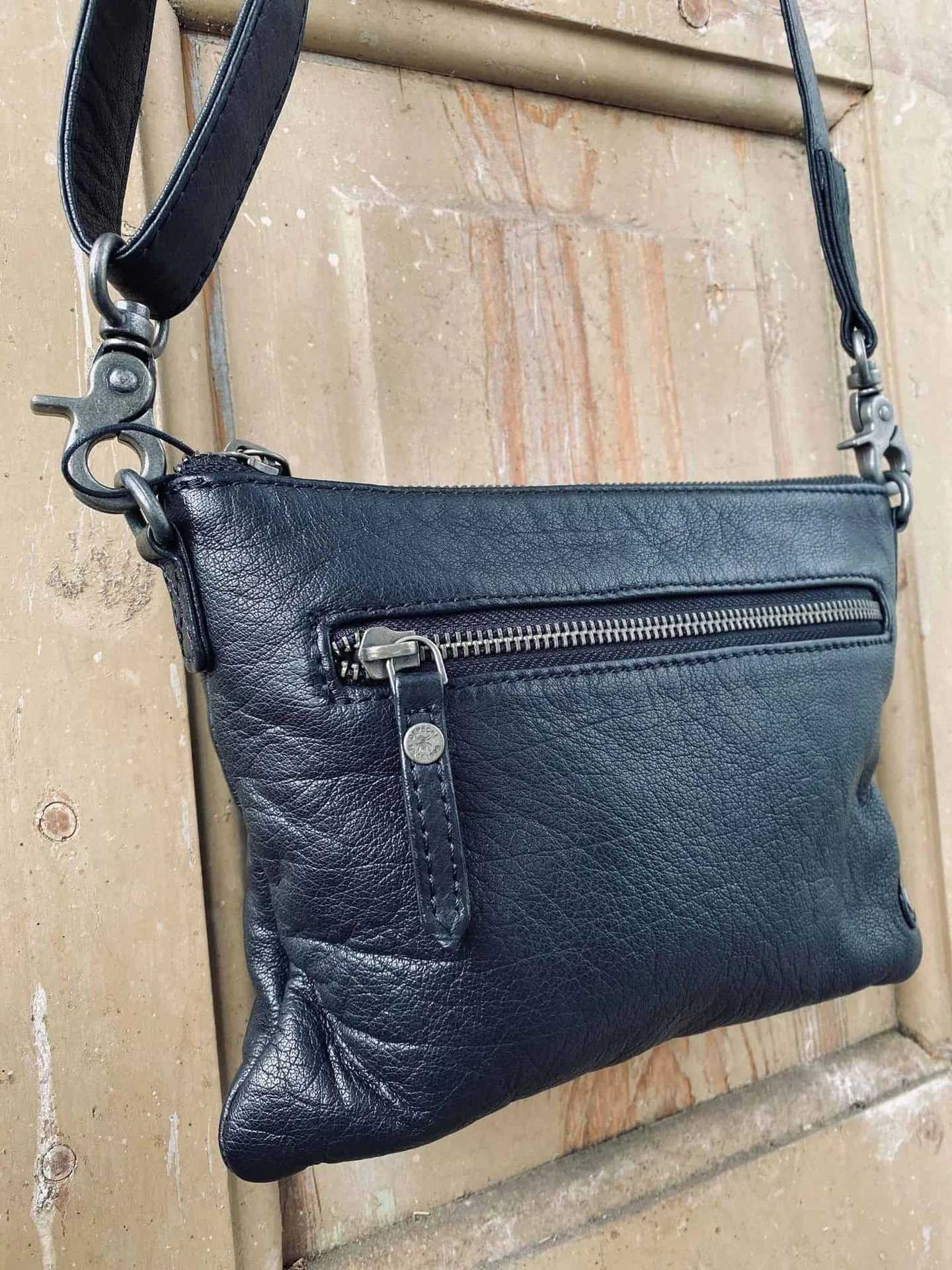 Clutch BELLA i vasket og myk skinnkvalitet - - Image 2