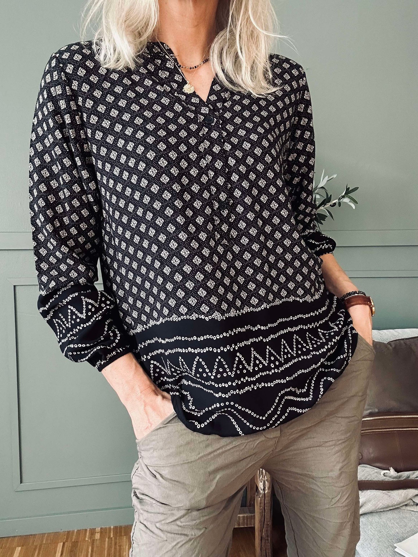 Bluse Ella Nero - Image 3
