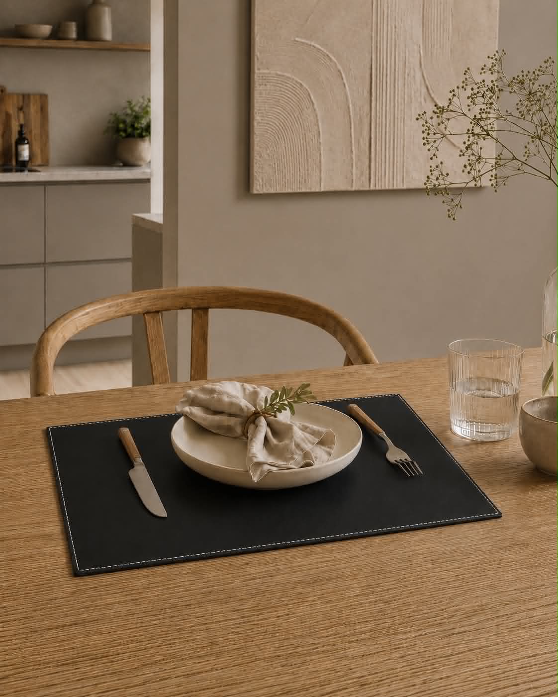 Bordbrikke – Sort 30x45 med hvit søm - Image 3