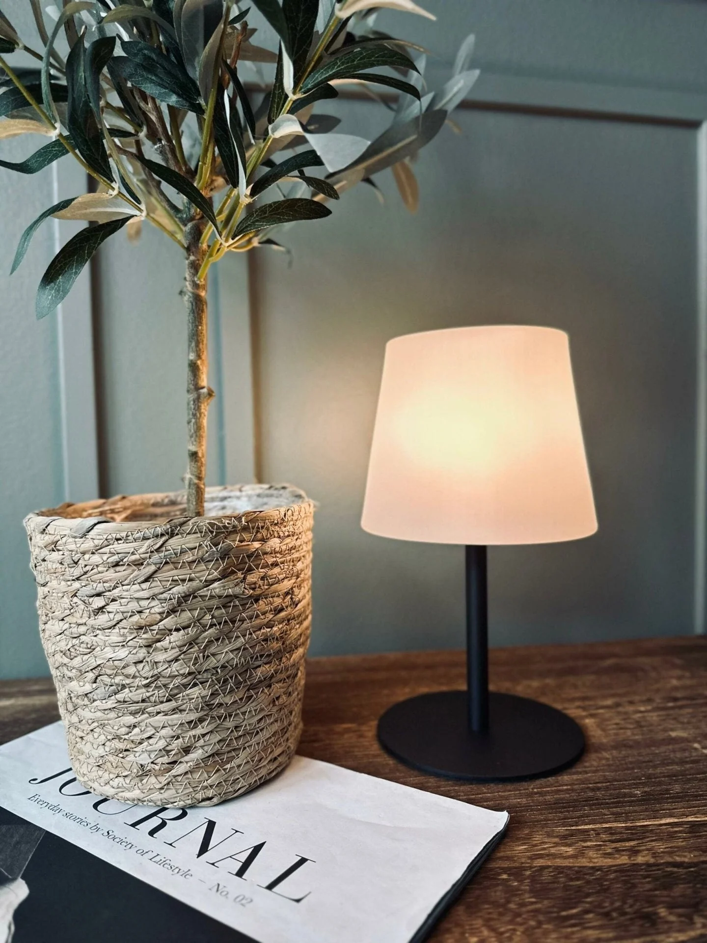 Bordlampe med solceller og oppladbar funksjon - Image 2