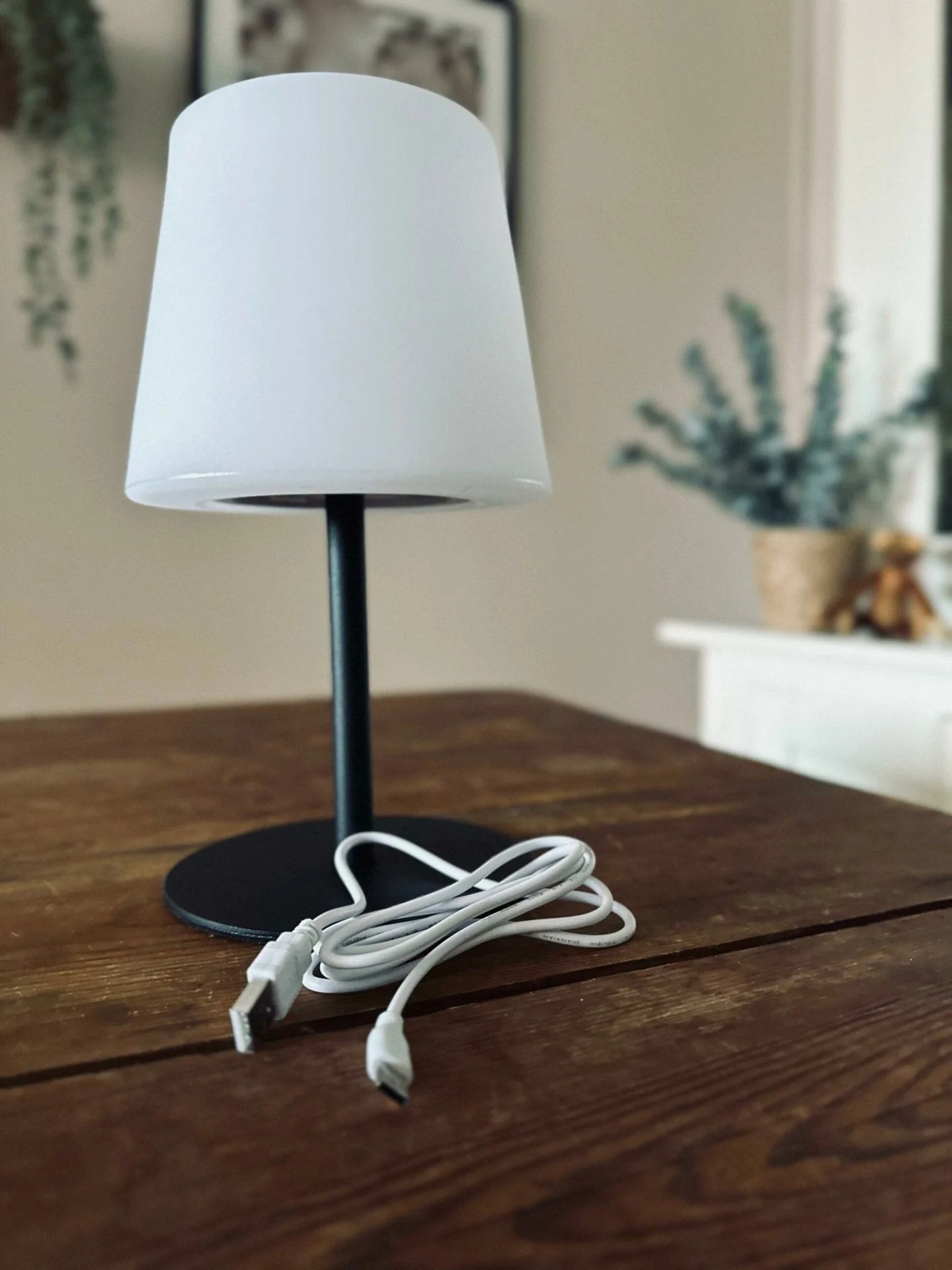 Bordlampe med solceller og oppladbar funksjon - Image 5