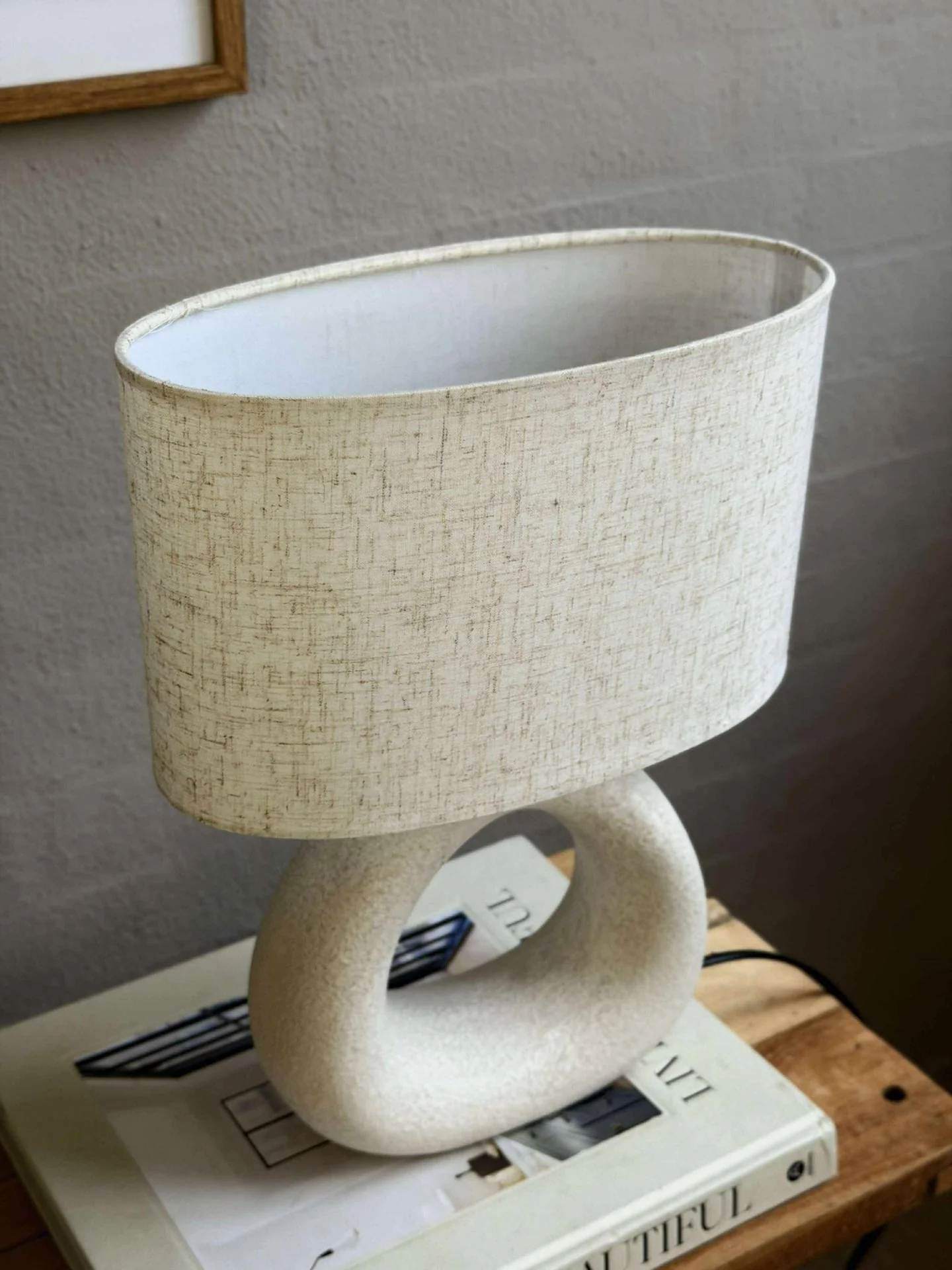 Bordlampe STONEWARE - Lys Natur - Image 6
