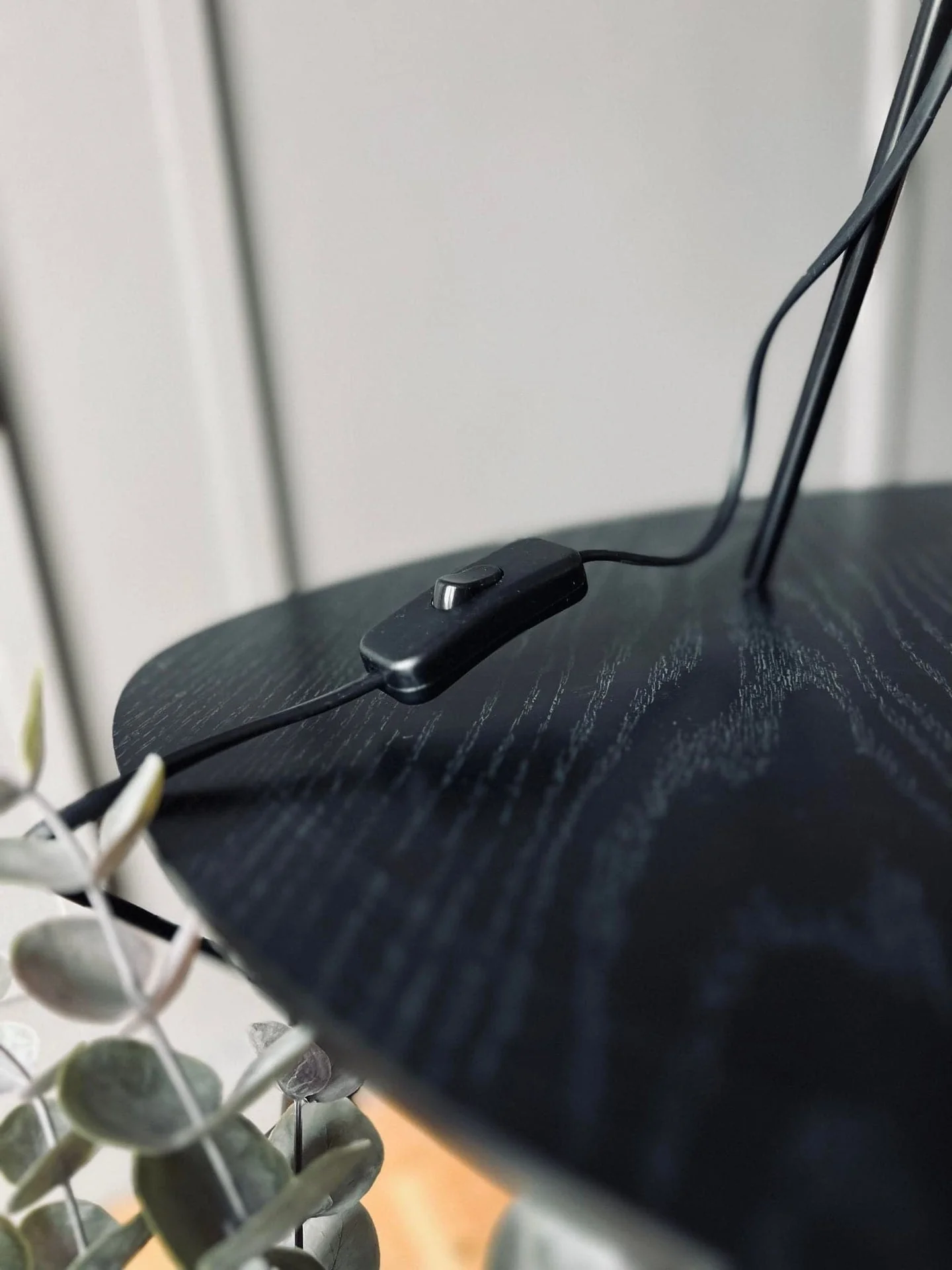 Bordlampe - Svart på ben - Image 4