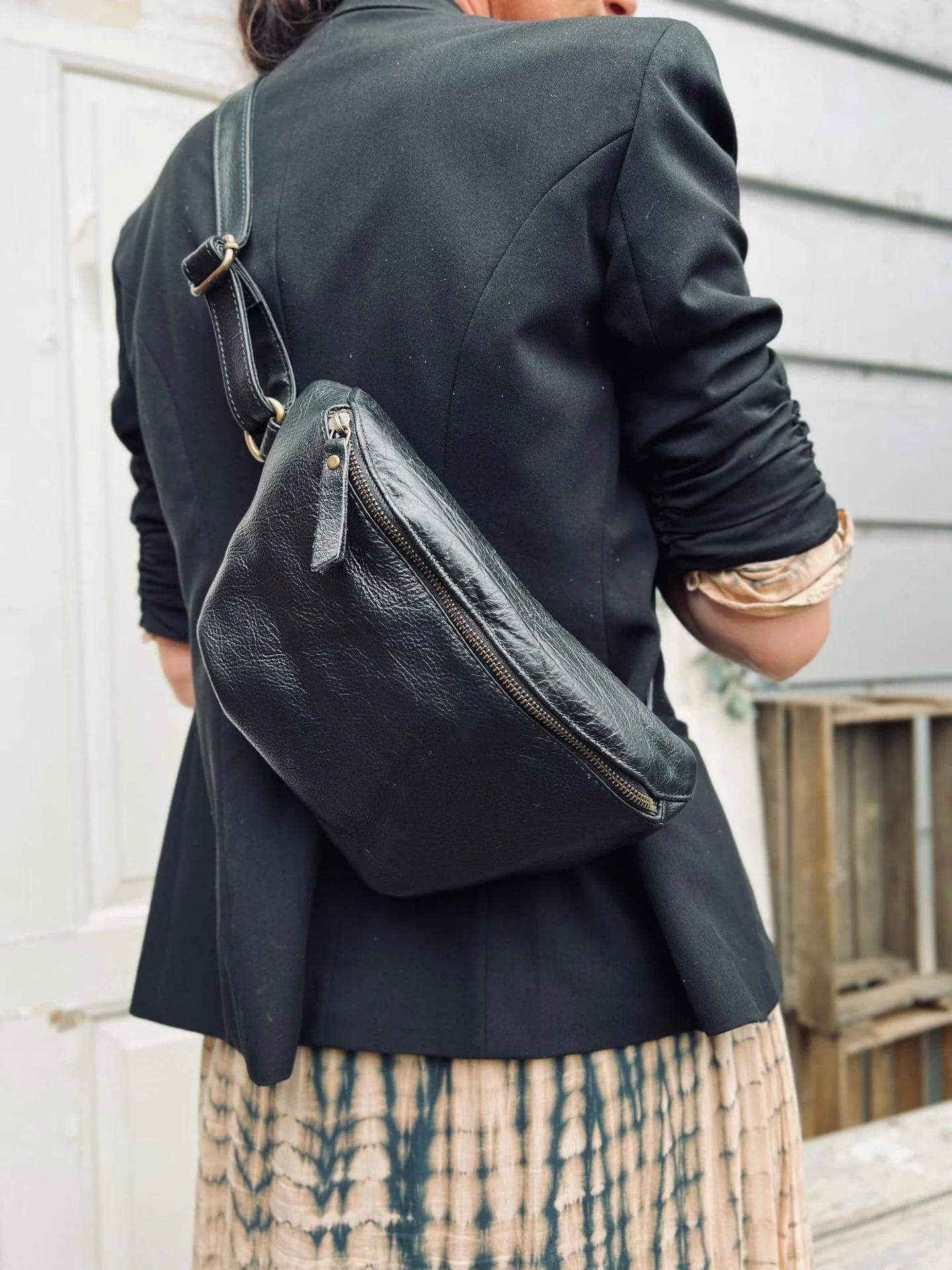 Bumbag BELLA i Black bøffellær