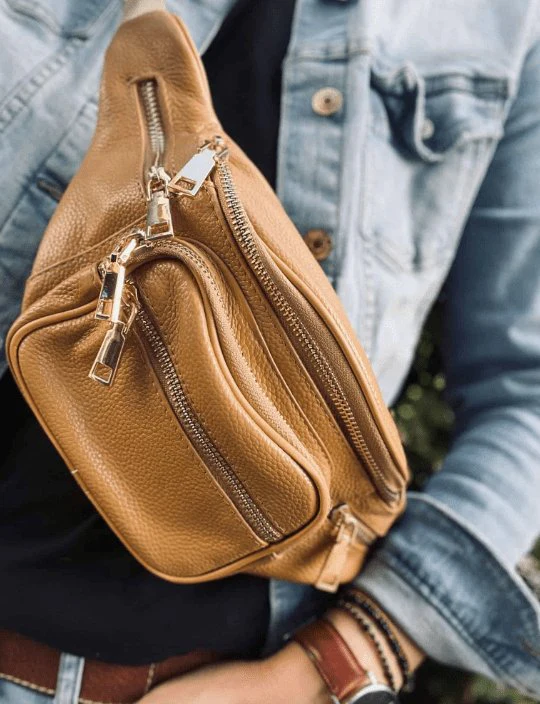 Bumbag MAY med gullglidelås – lær