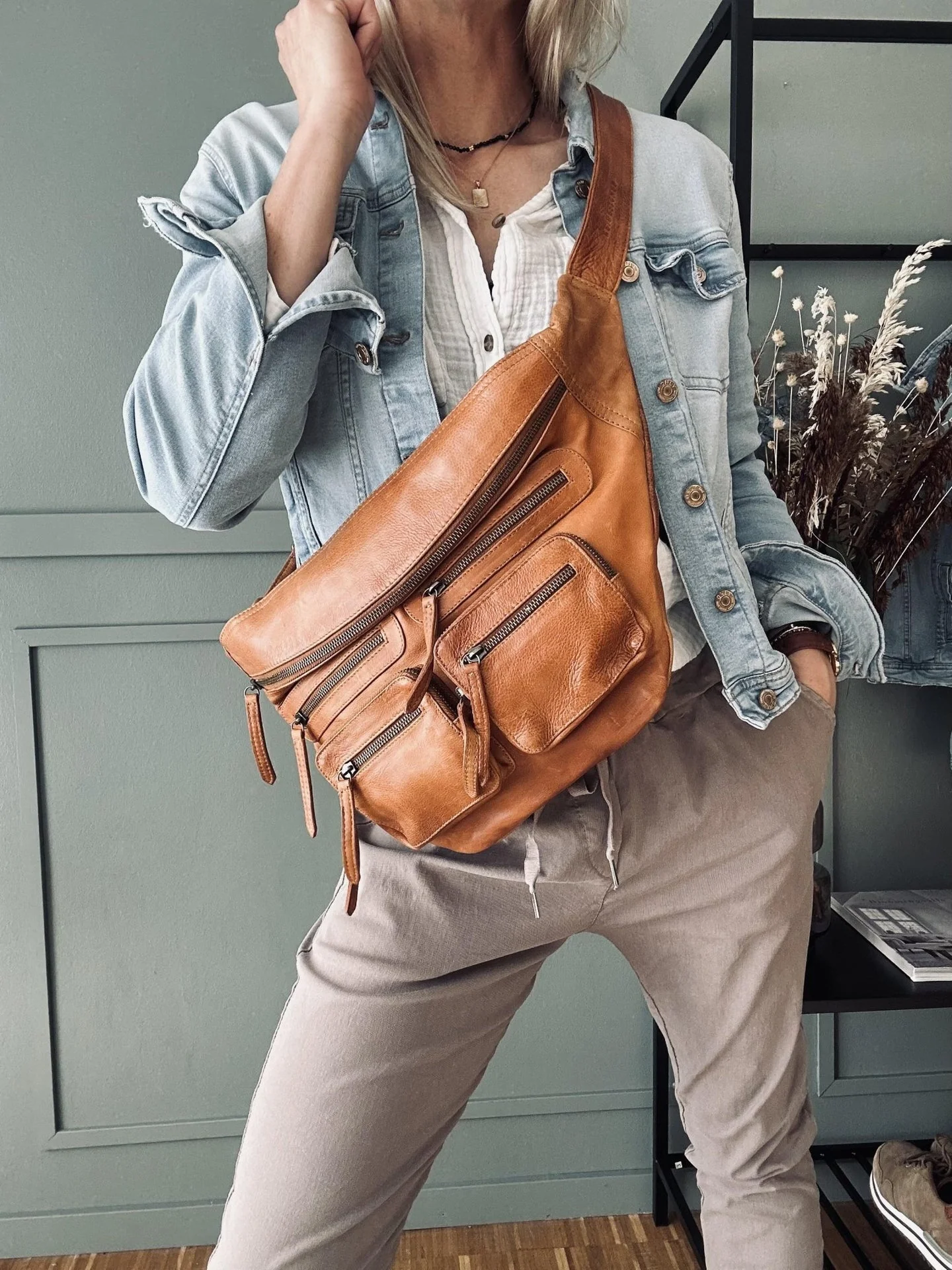 Bumbag XL RAW – Cognac - Image 2