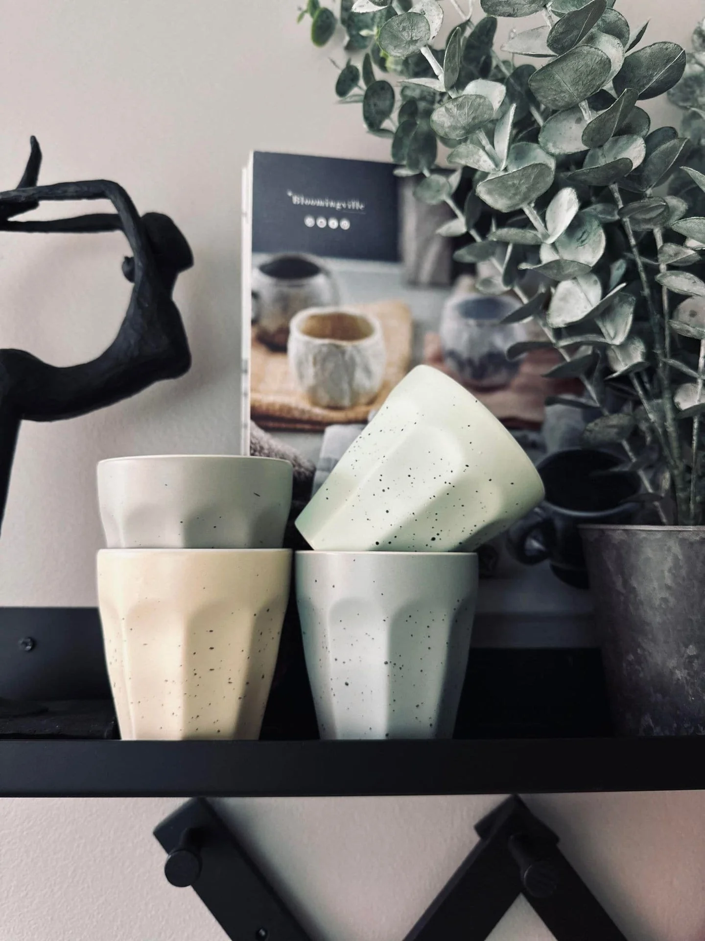 Café krus i 4 flotte farger