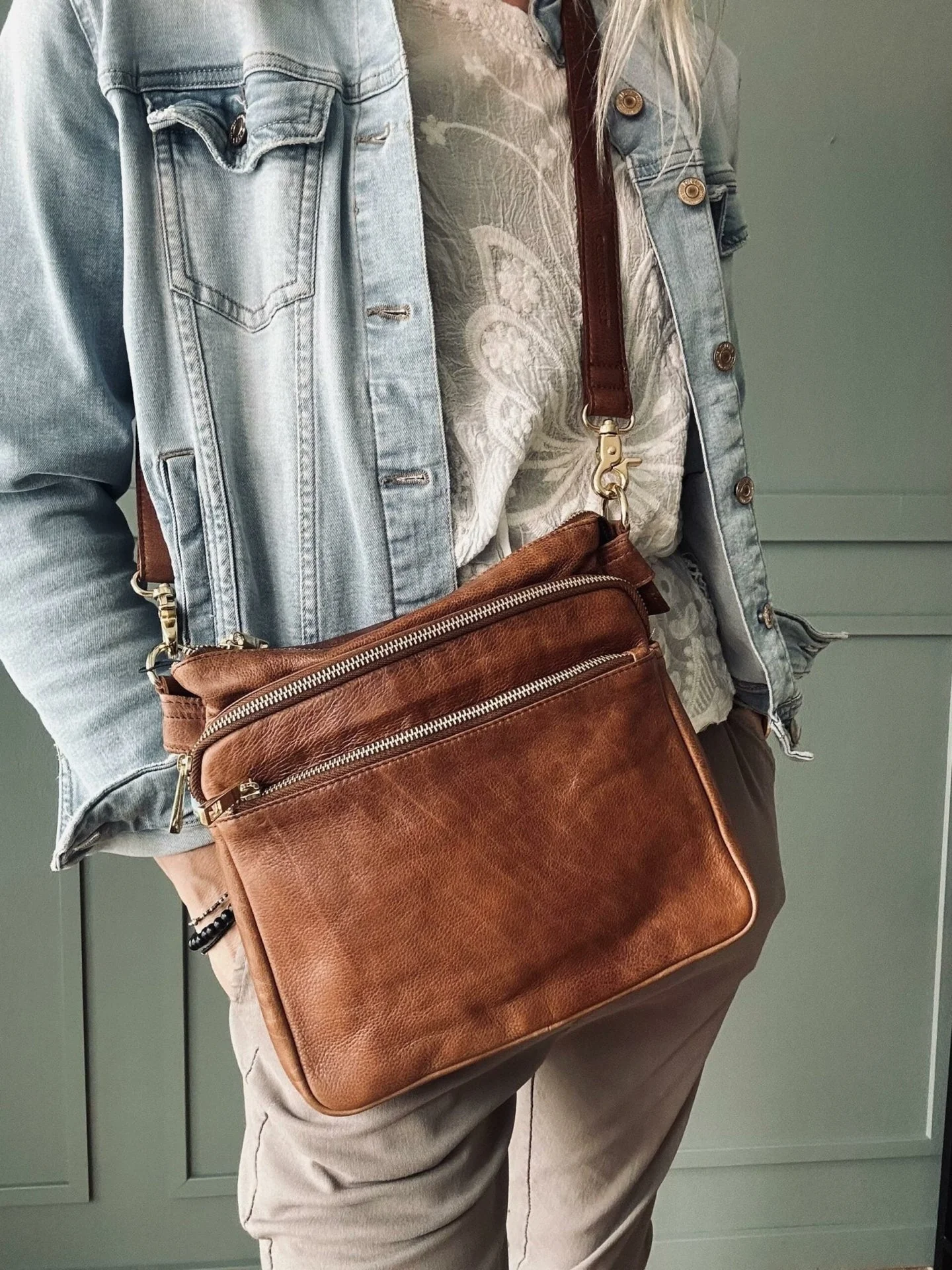 Crossbody Jenna Big – Walnut - Image 3