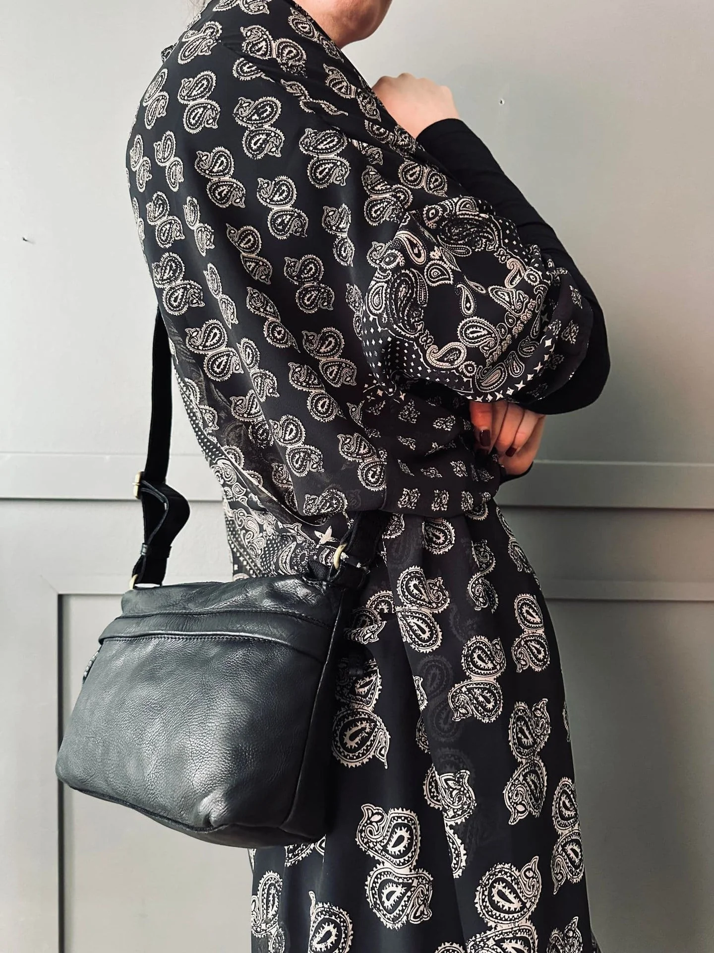 Crossbody Raw Boheme Medium – Black - Image 4