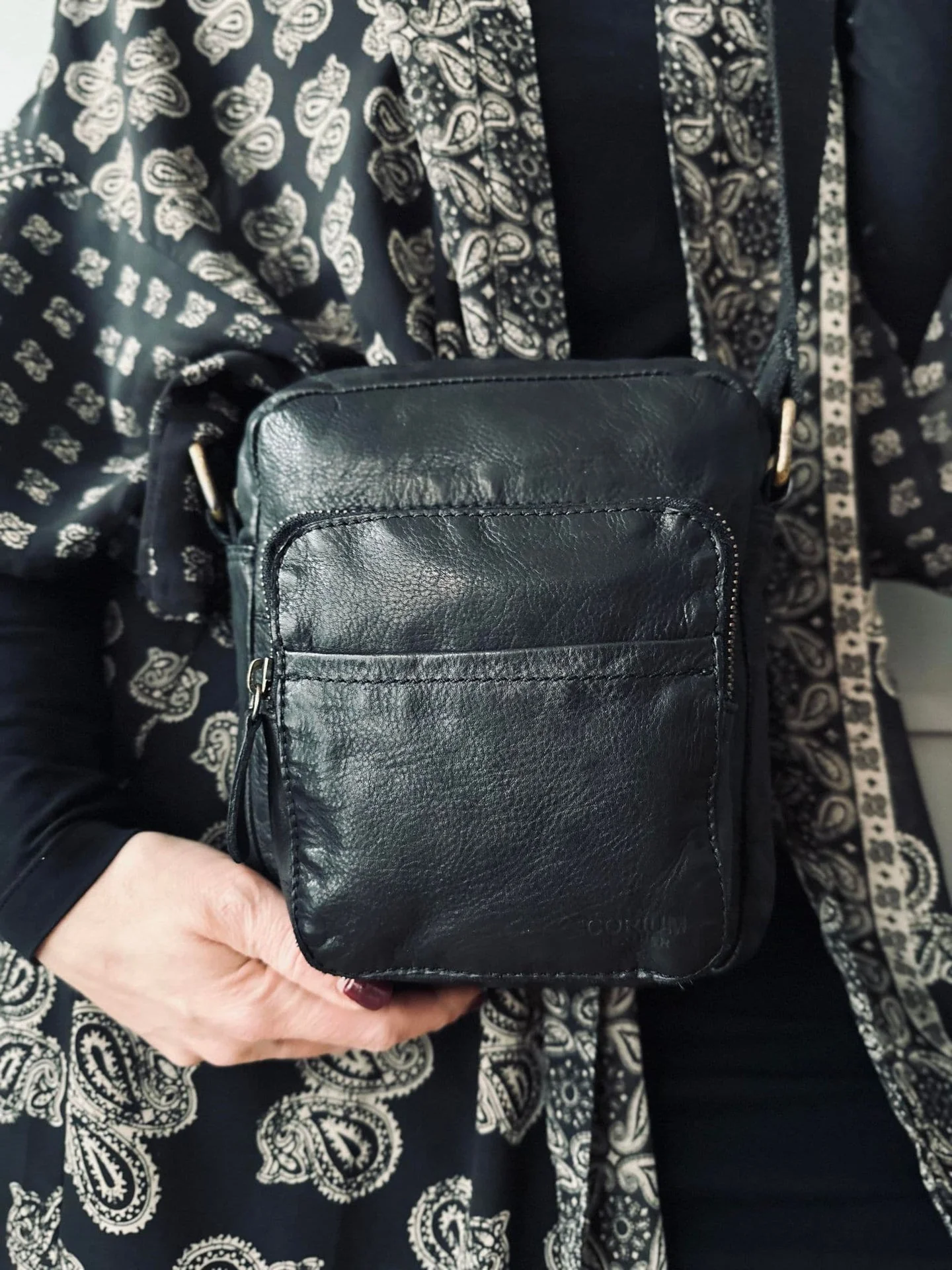Crossbody Raw Boheme – Black unisex - Image 6