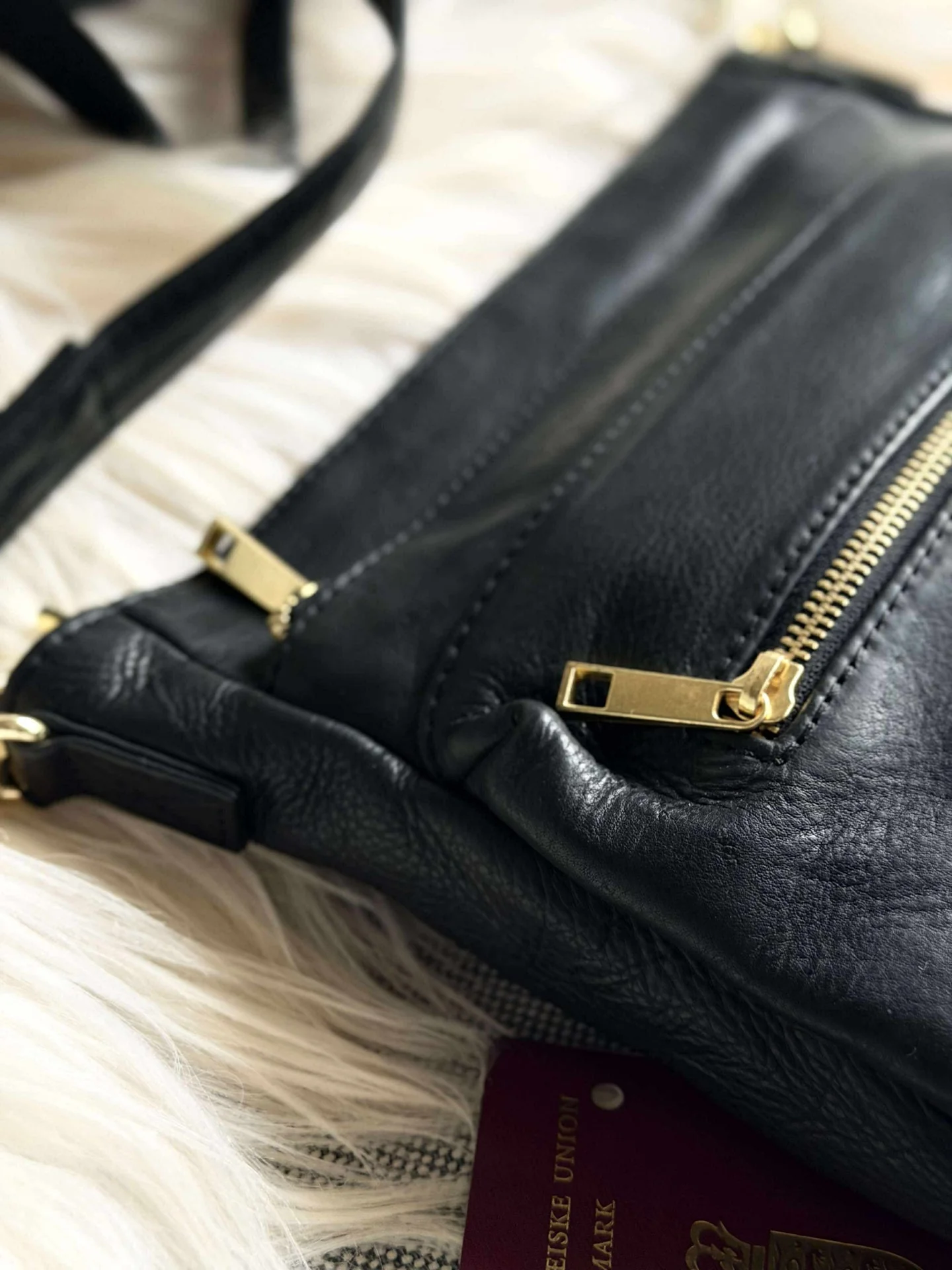 Crossover Amalia - Black leather - Image 5