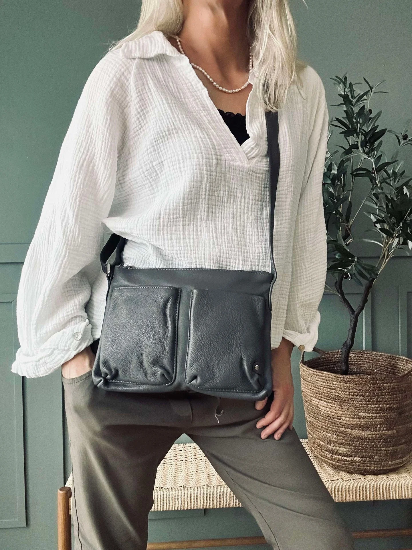 Crossover Aura Grey - Image 6