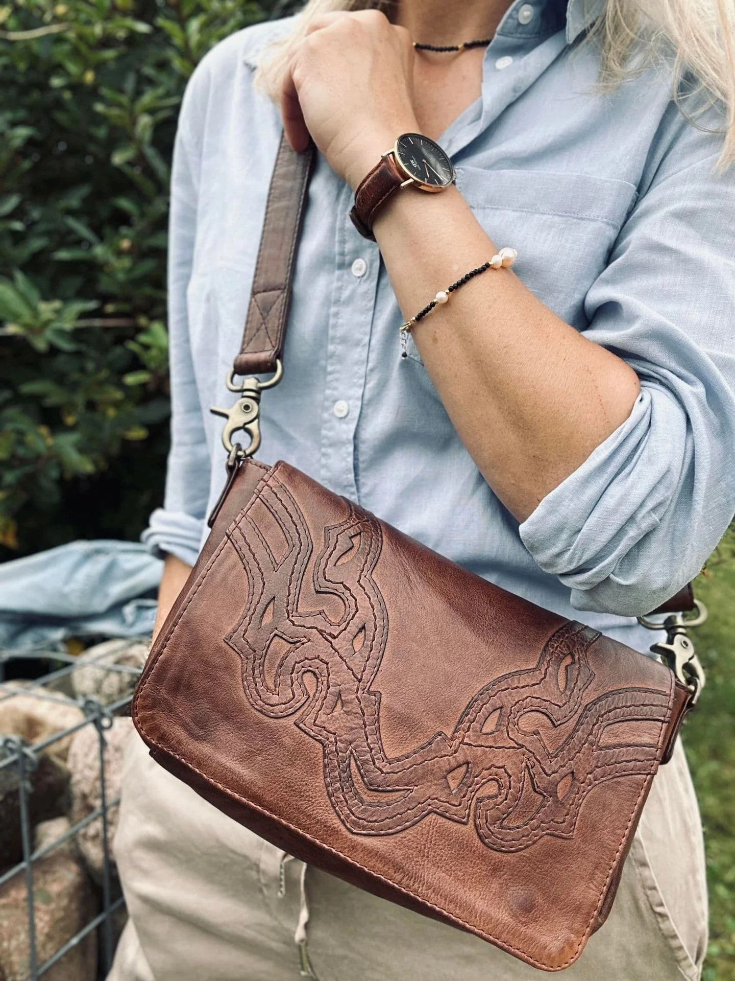Crossover Cargo Brandy - Image 3