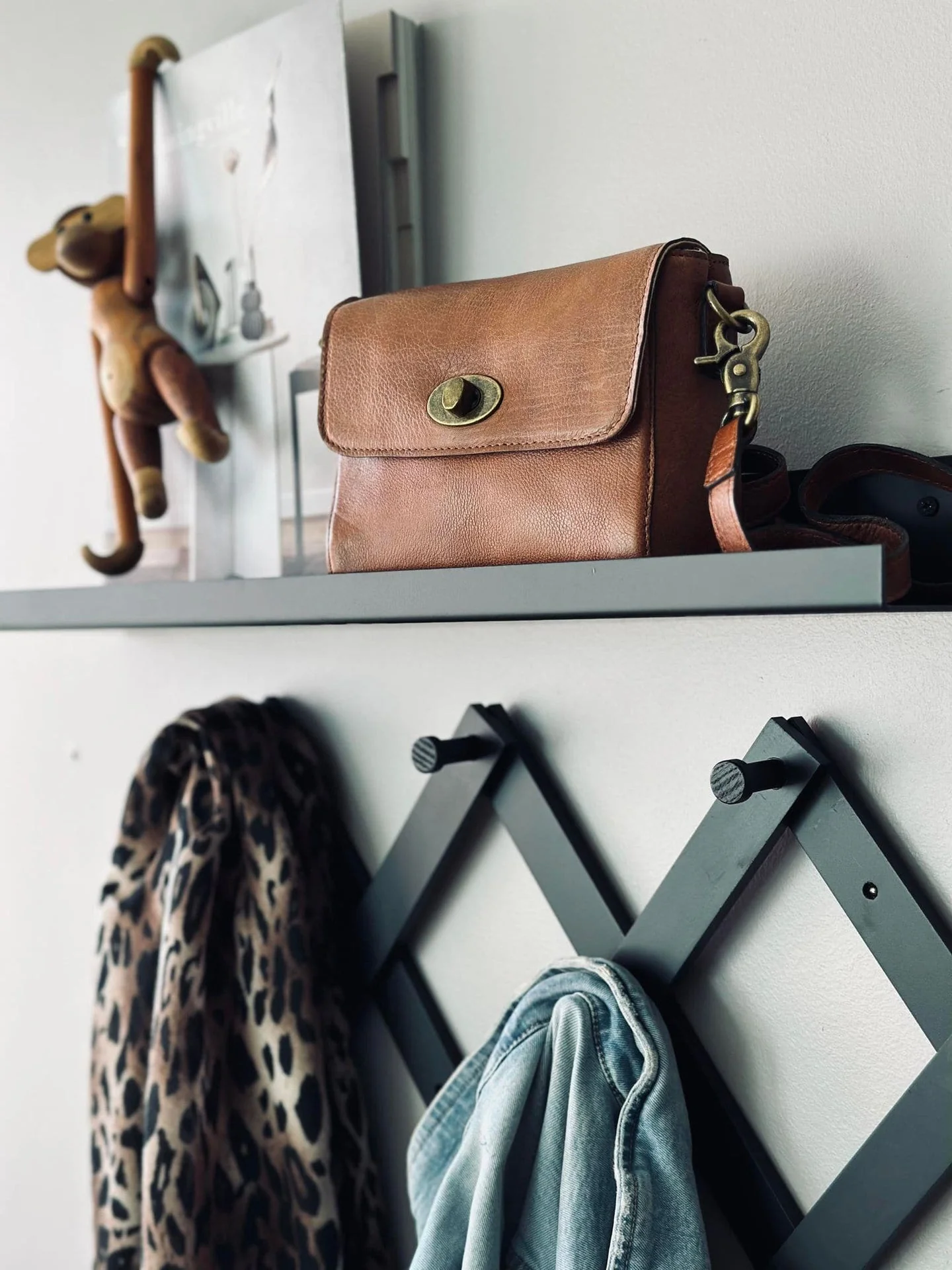Crossover LUX Walnut - Small