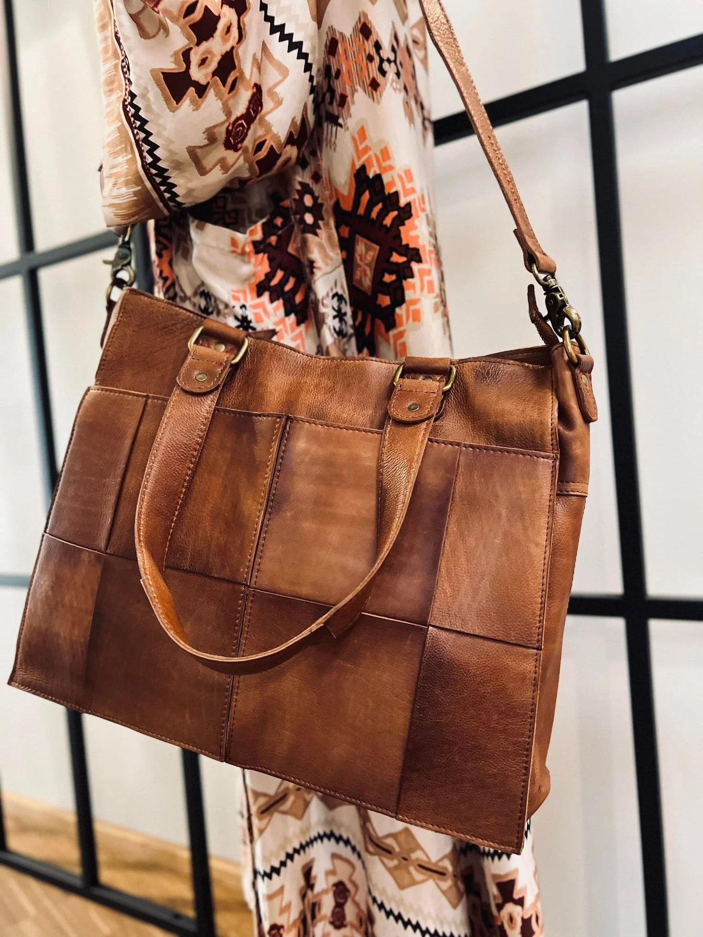 Elegant arbeidsveske / shopper - Walnut - Image 9