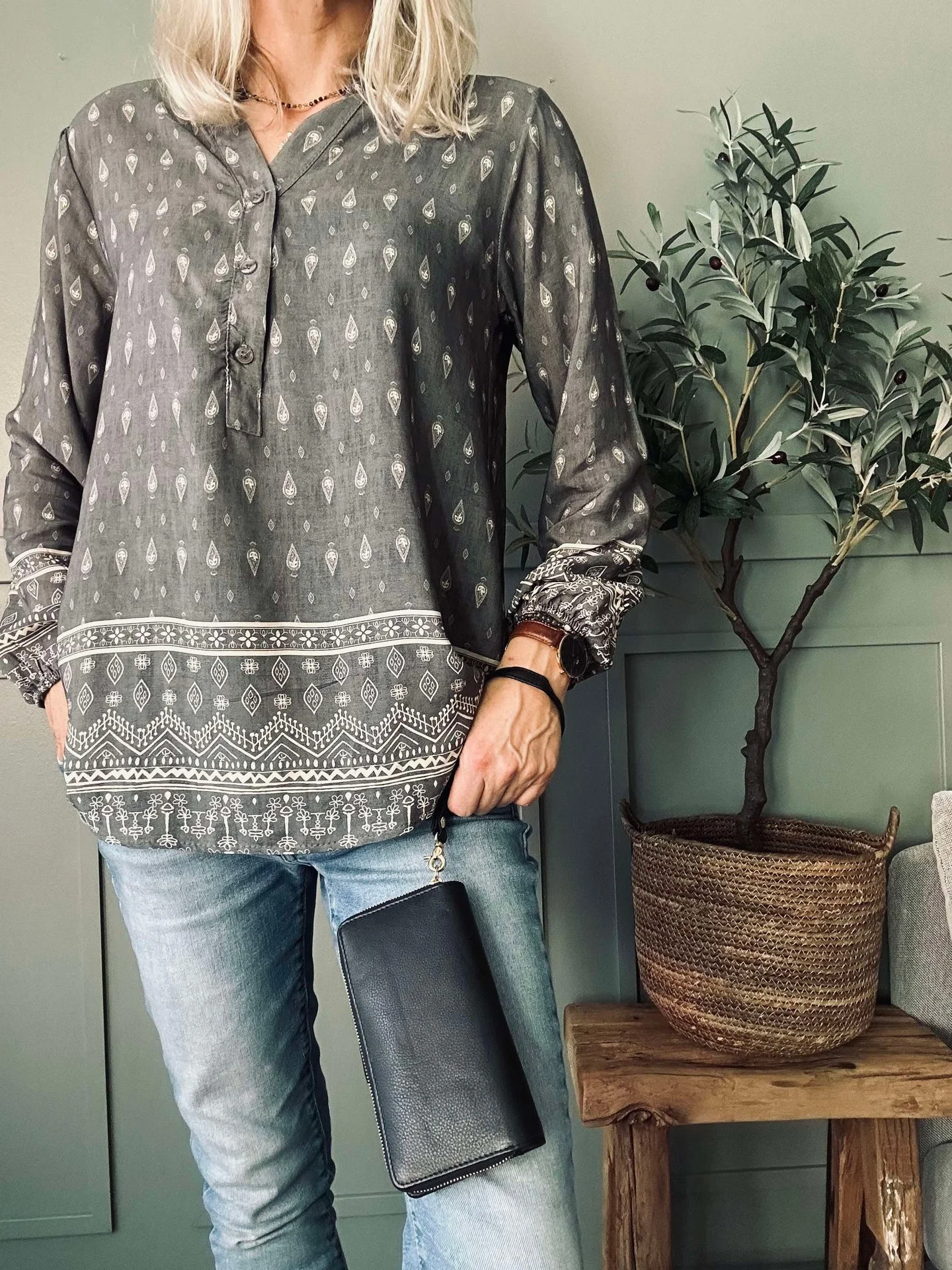 Clutch Posh – Svart / Sølv - Image 10