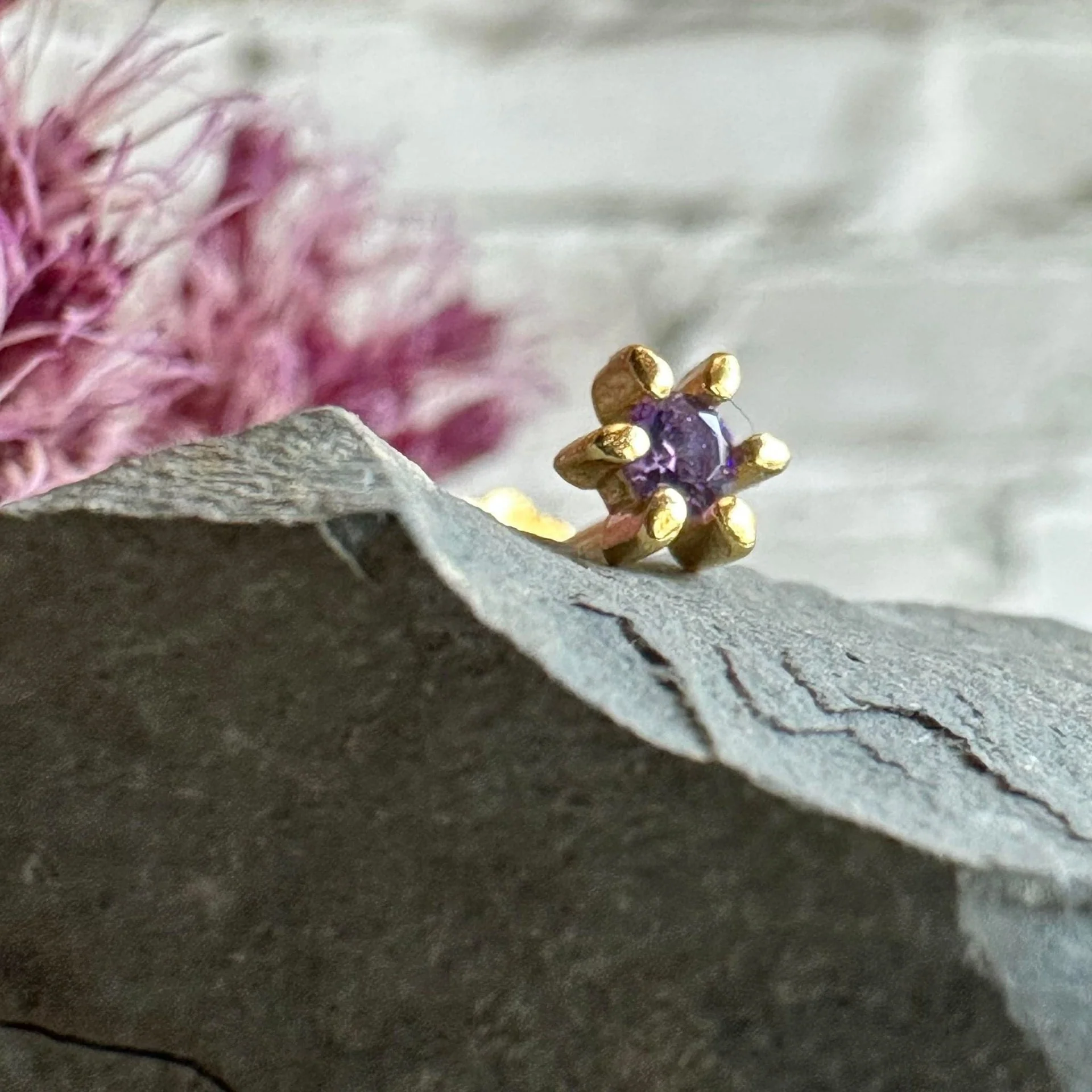 Øredobb Single GIA purple 18K forgylt - 1 stk