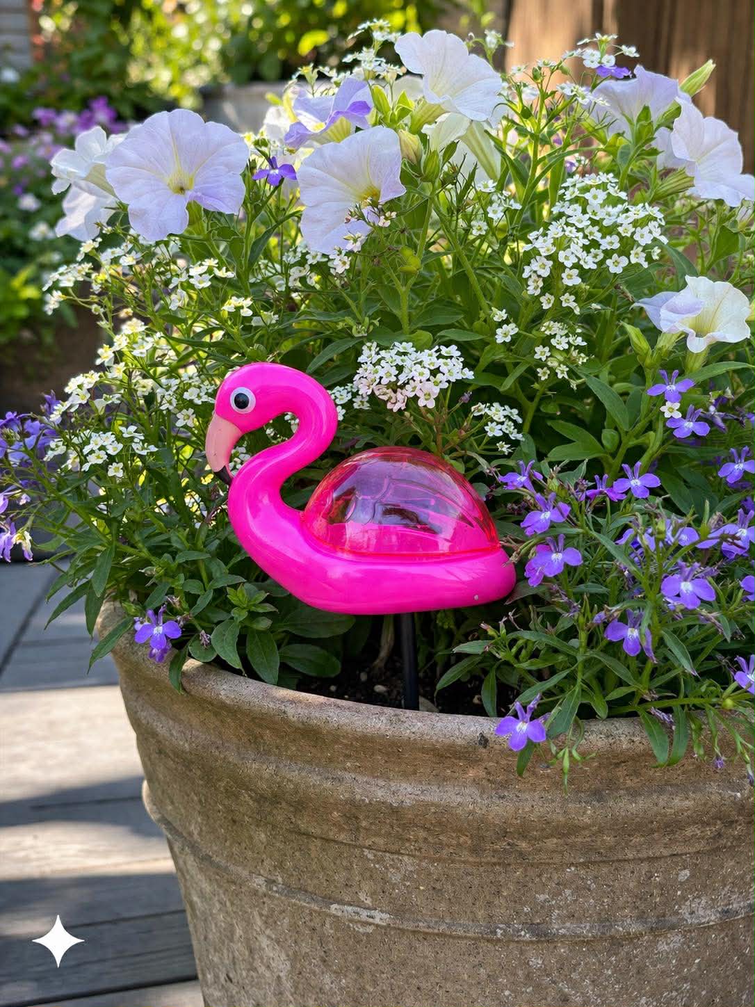 Flamingo på spyd - Solcelledrevet - Image 3