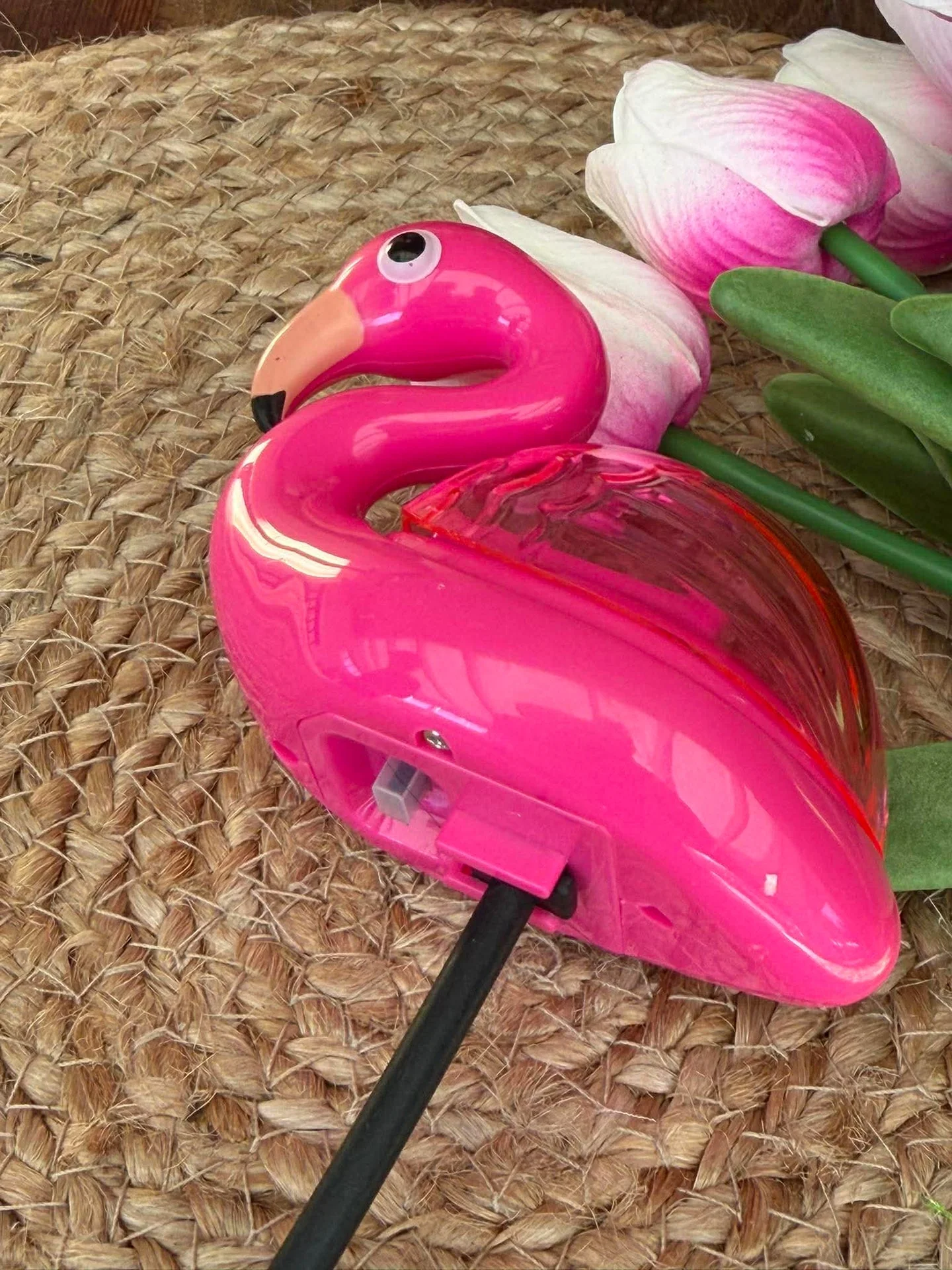 Flamingo på spyd - Solcelledrevet - Image 4