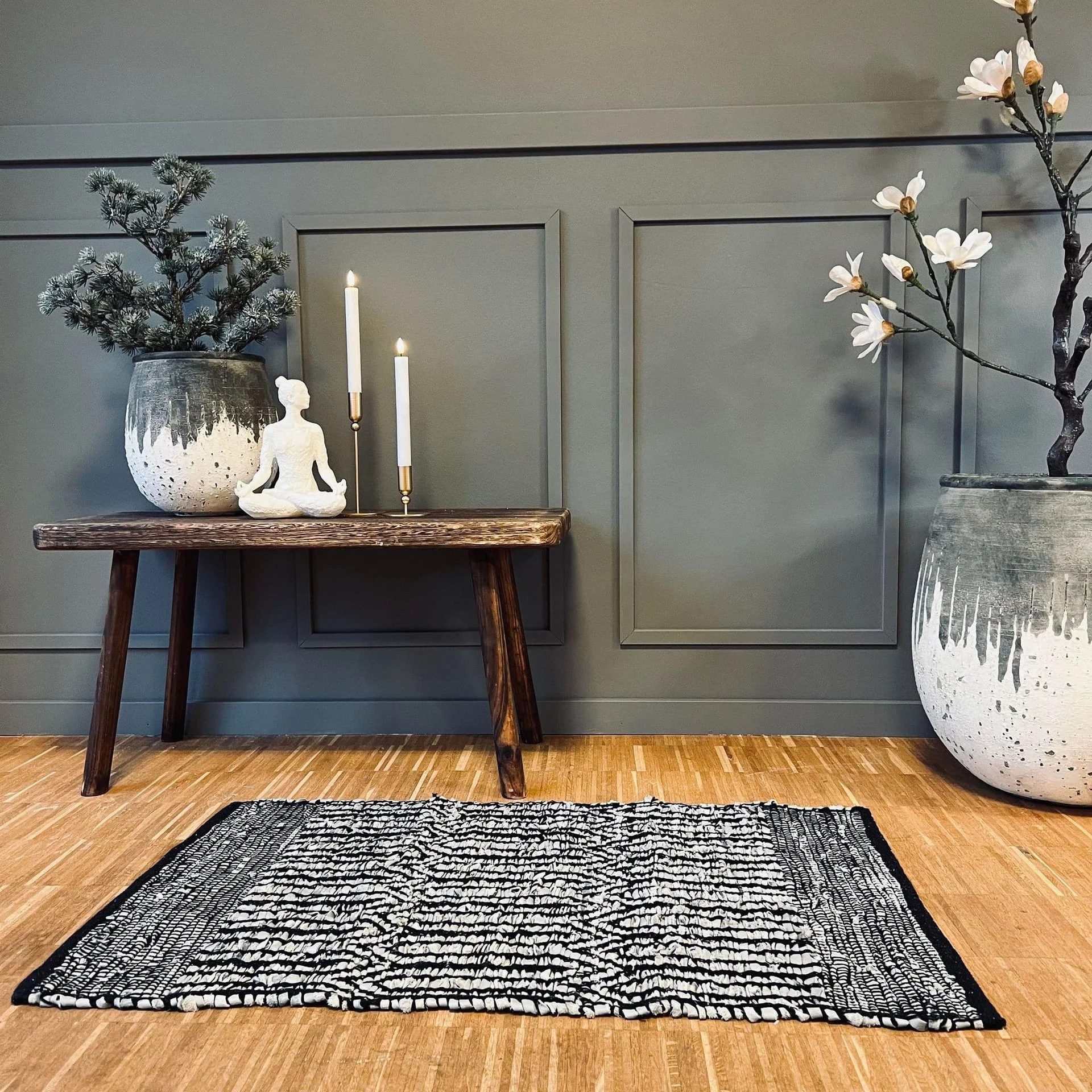 Gulvteppe i flettet skinn – 60x90 cm