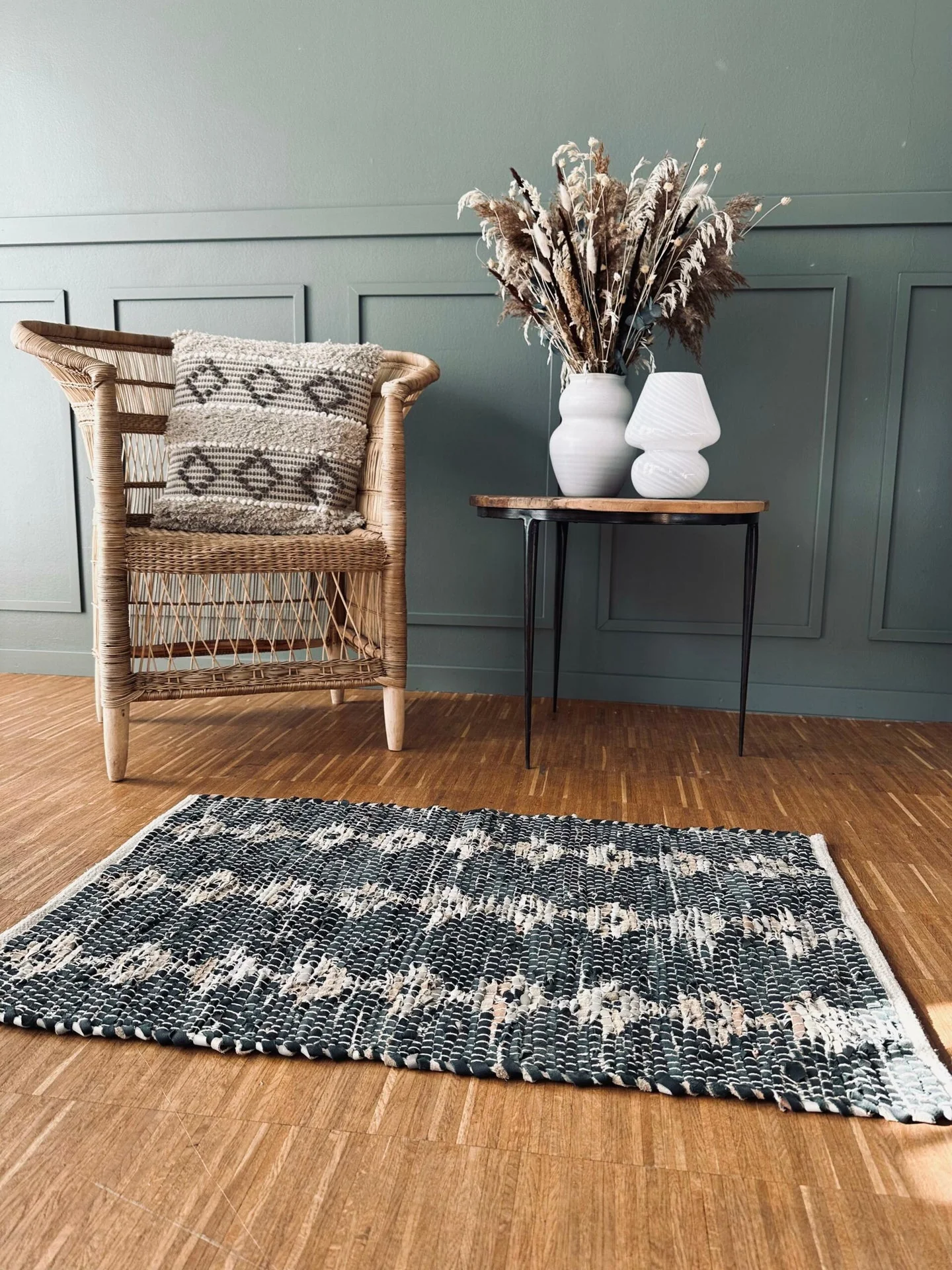Gulvteppe i flettet skinn – 60x90 cm - Image 2