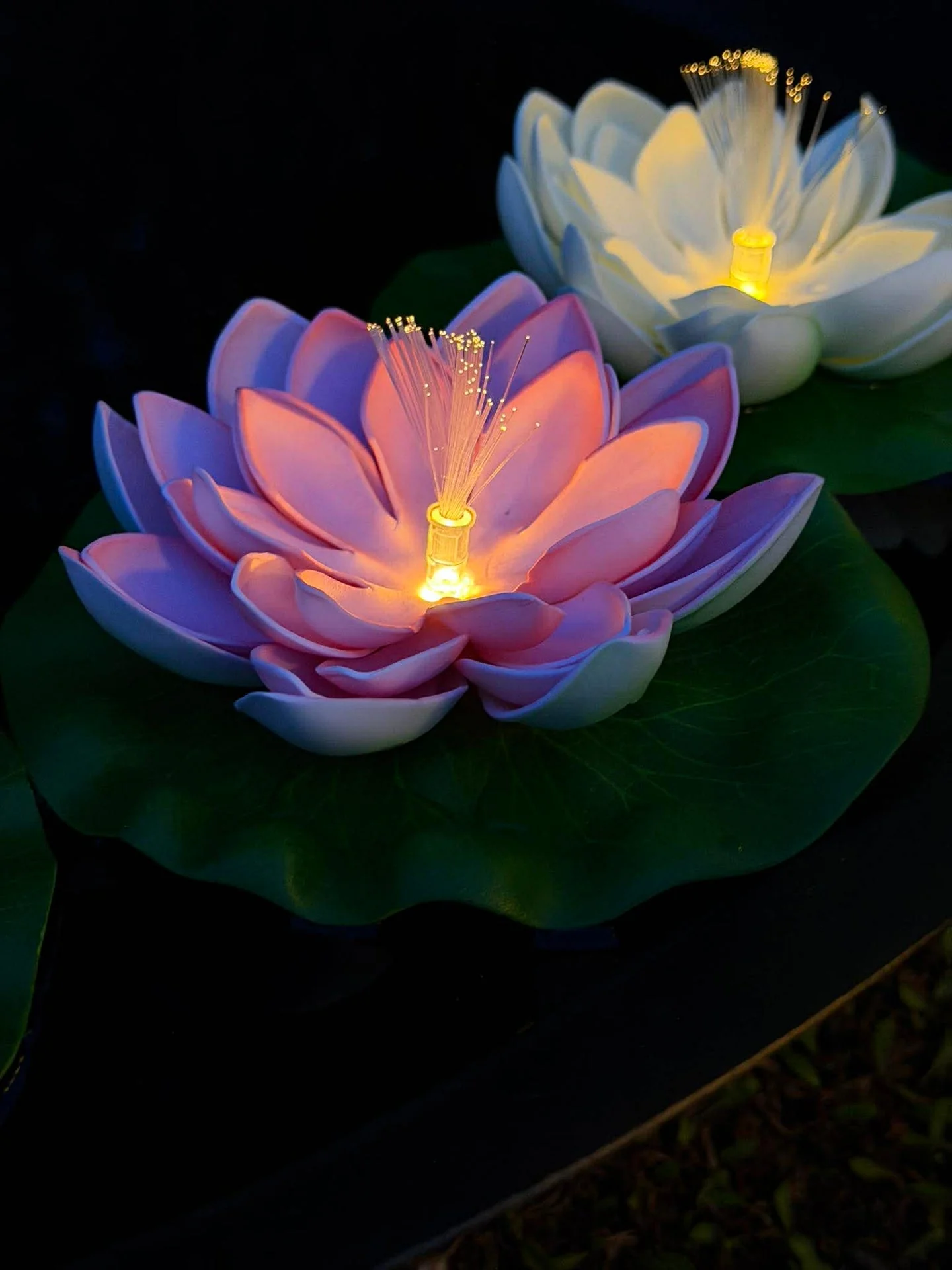 Lotus med solceller - Flere farger - Image 6