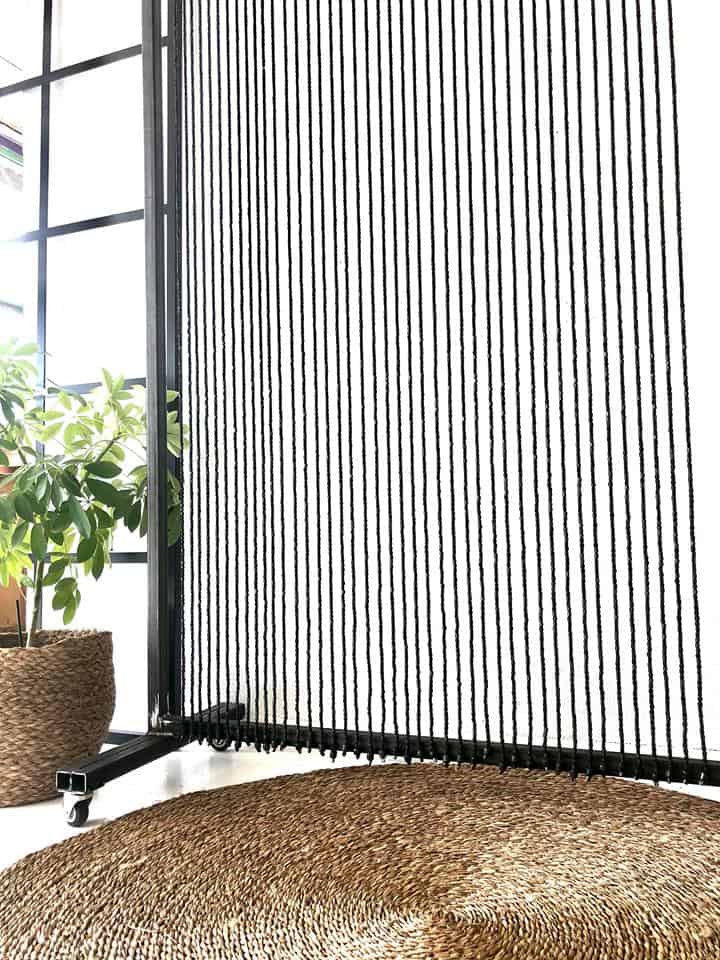 Forheng i svarte treperler - 90x200cm - Image 2