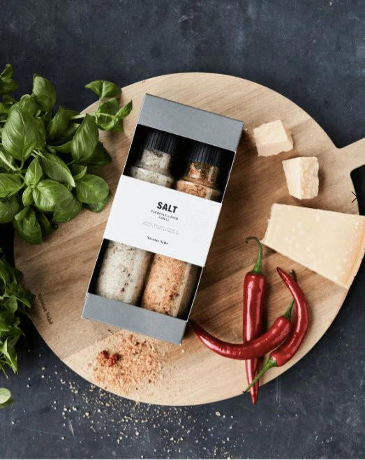 Gaveeske, Nicolas Vahé Parmesan & Basil salt & Chilli salt