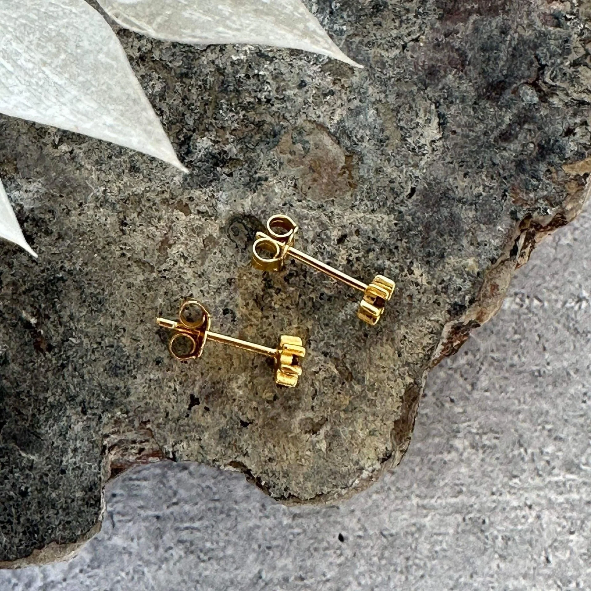 Ørestikker GIA – Brown 18K forgylt - Image 2