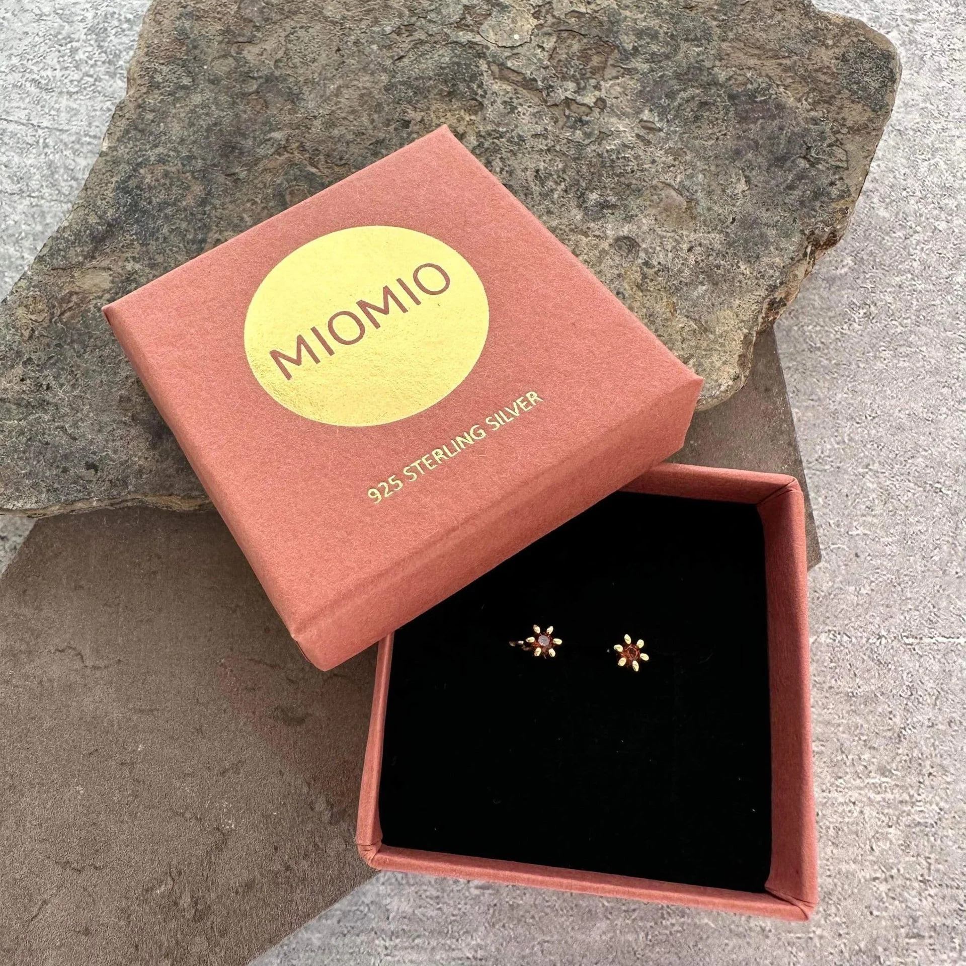 Ørestikker GIA – Brown 18K forgylt - Image 4