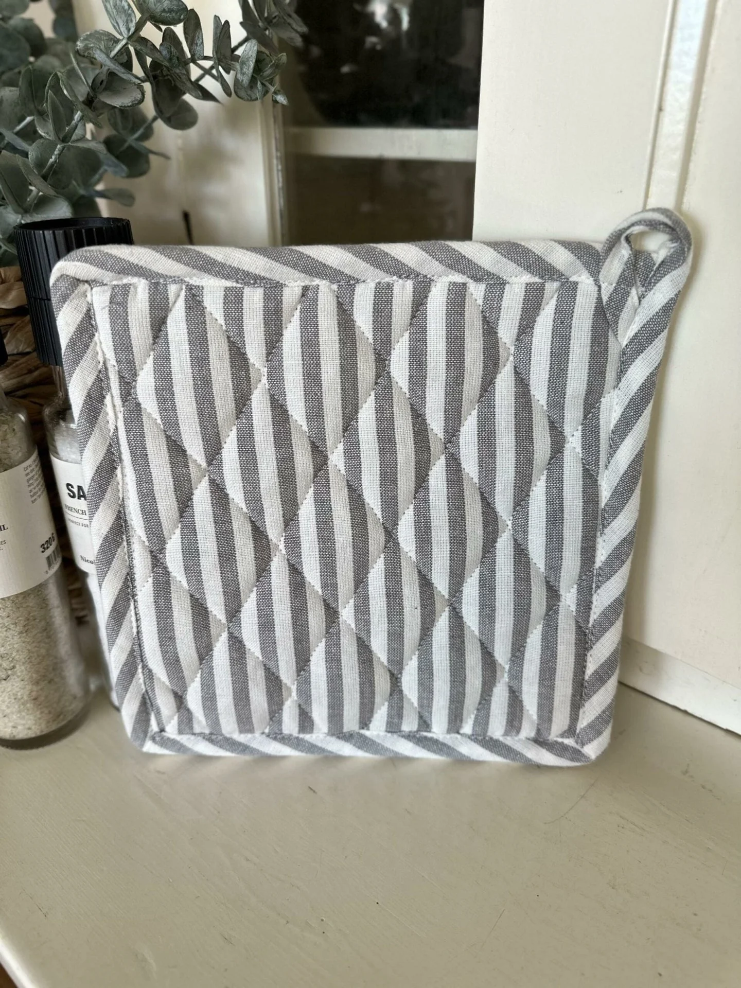Gryteklut - Grå stripet quilt - Image 3