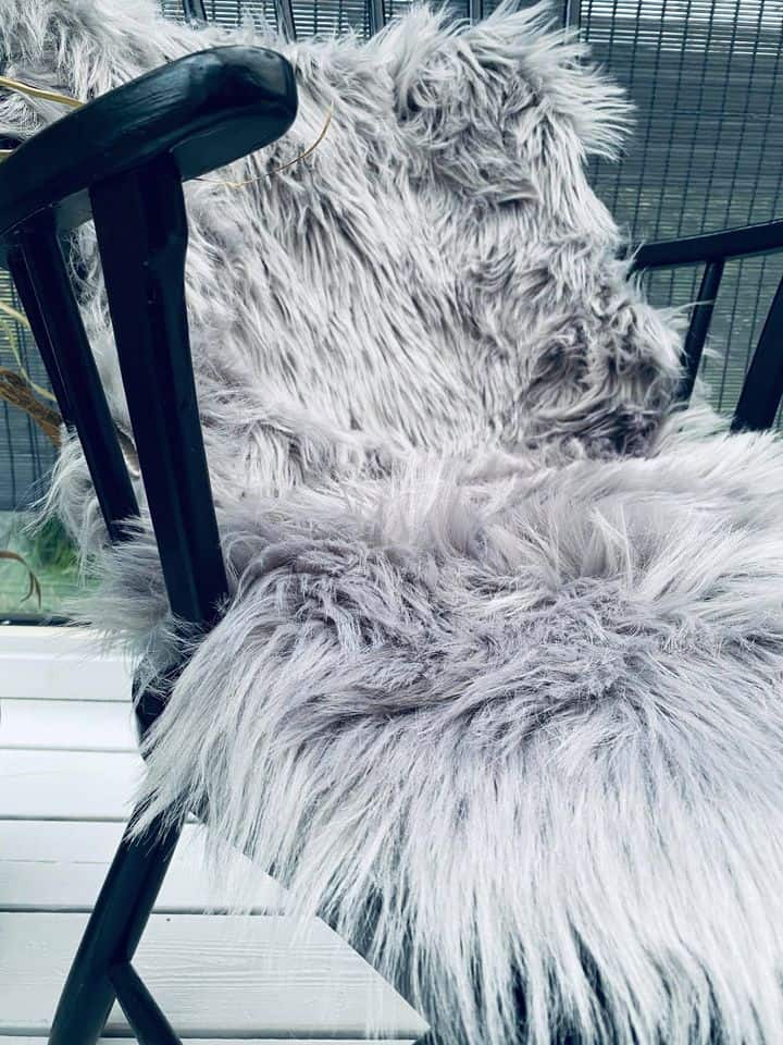 Imitert cool grey pels - Image 2