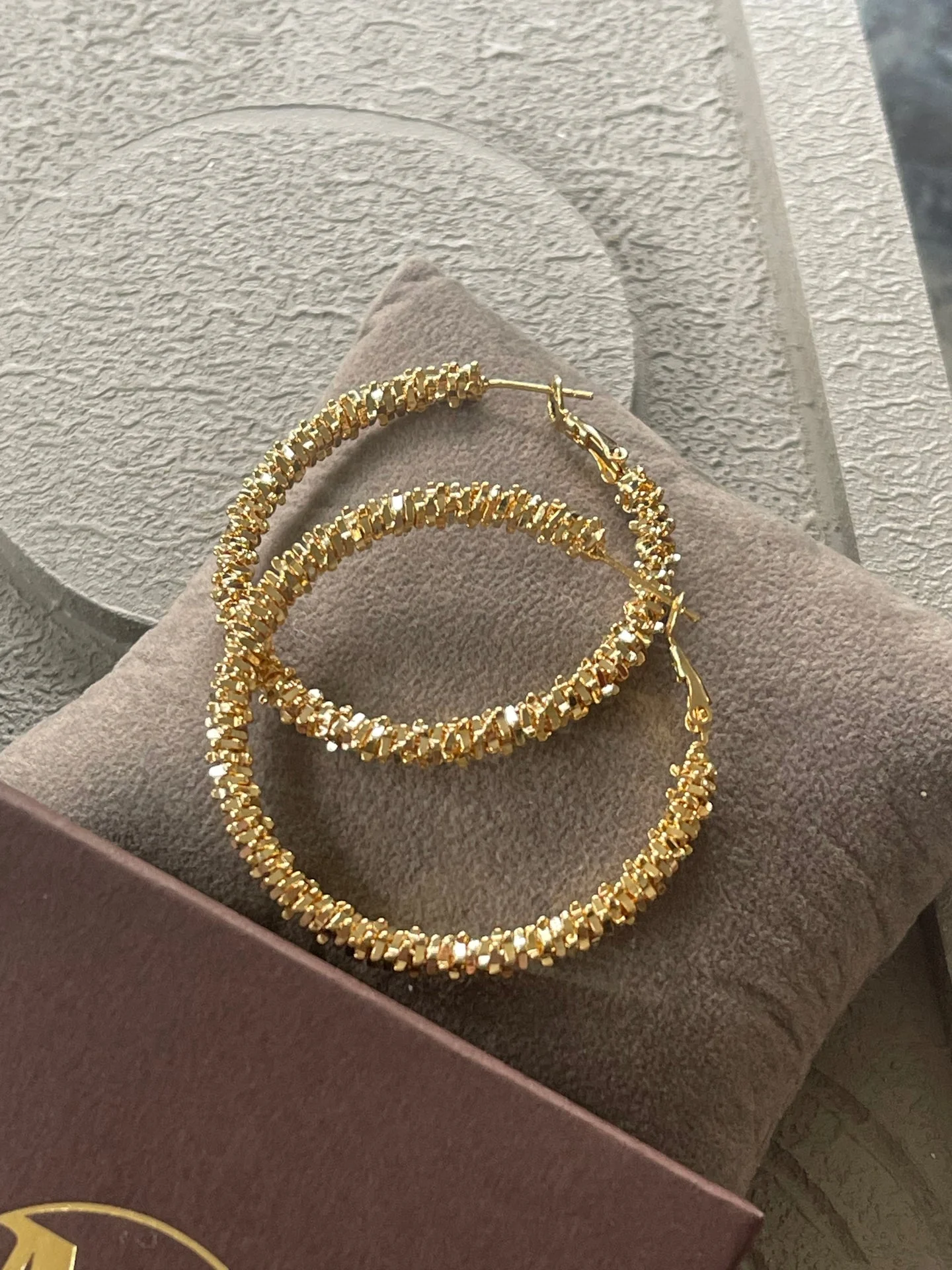 Øreringer INA Hoops Large - 18K forgylt - Image 2