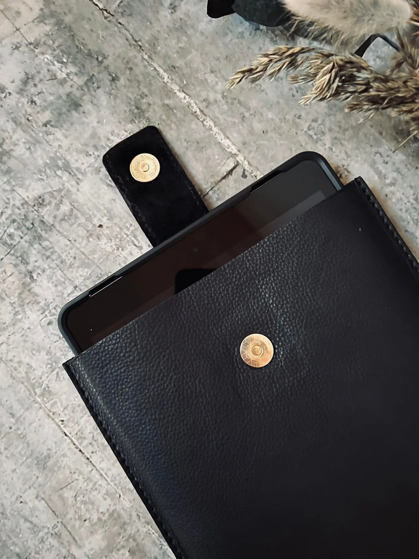 iPad-etui i mykt og lekkert skinn - Image 3