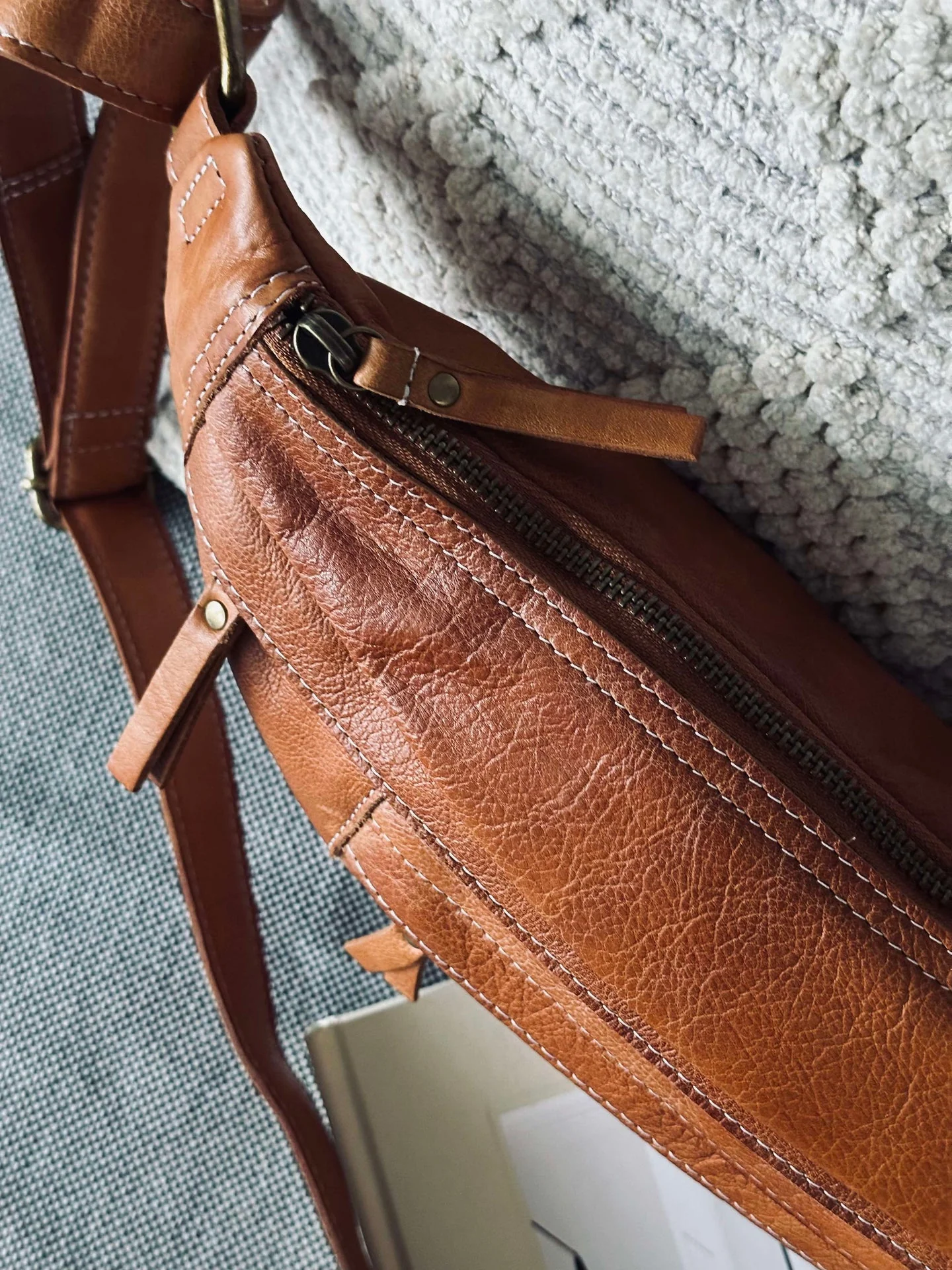 Bumbag Jolie Cognac - Image 11