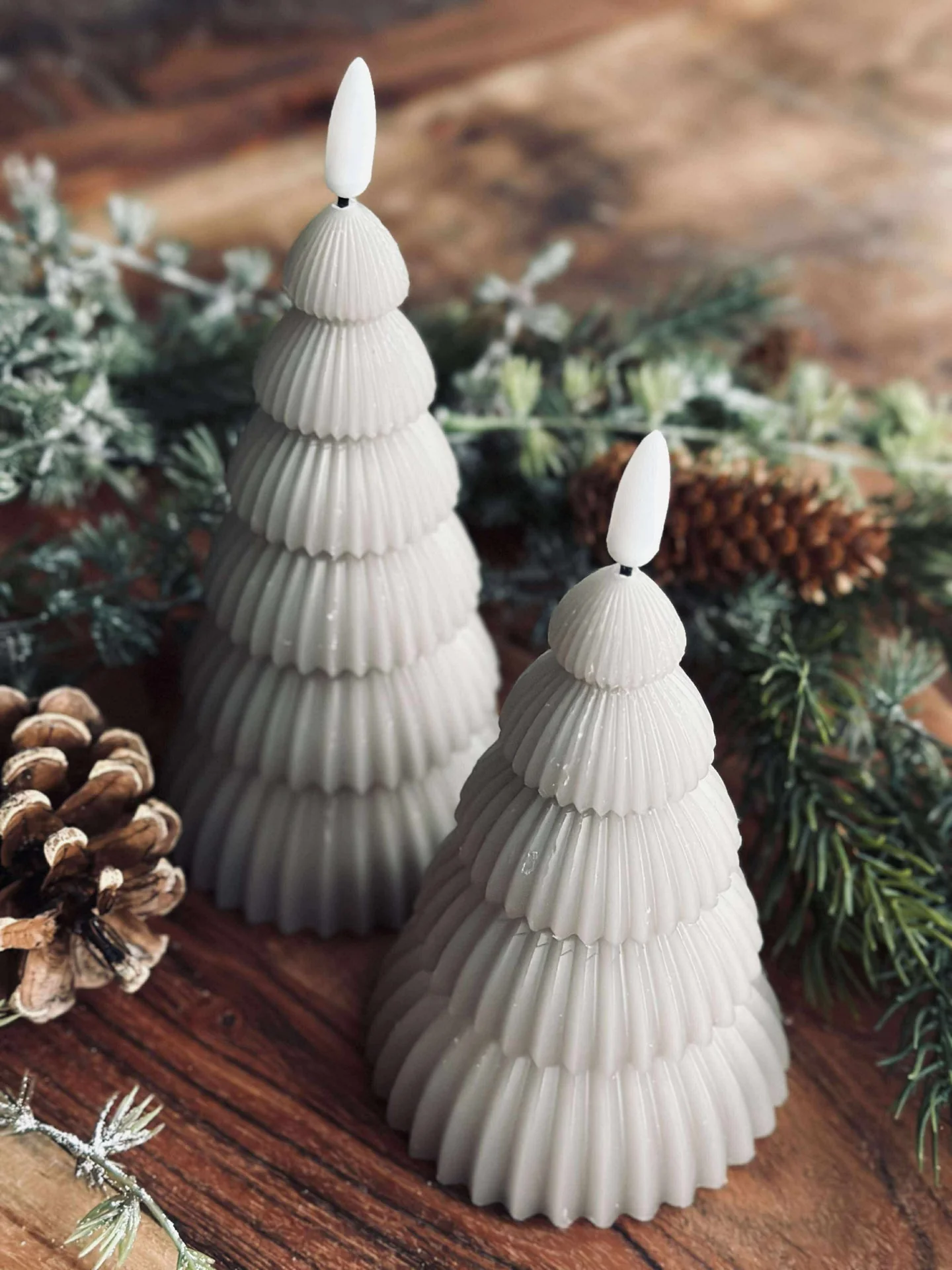 Juletre med LED-lys - Sett med 2 stk. Sand - Image 6