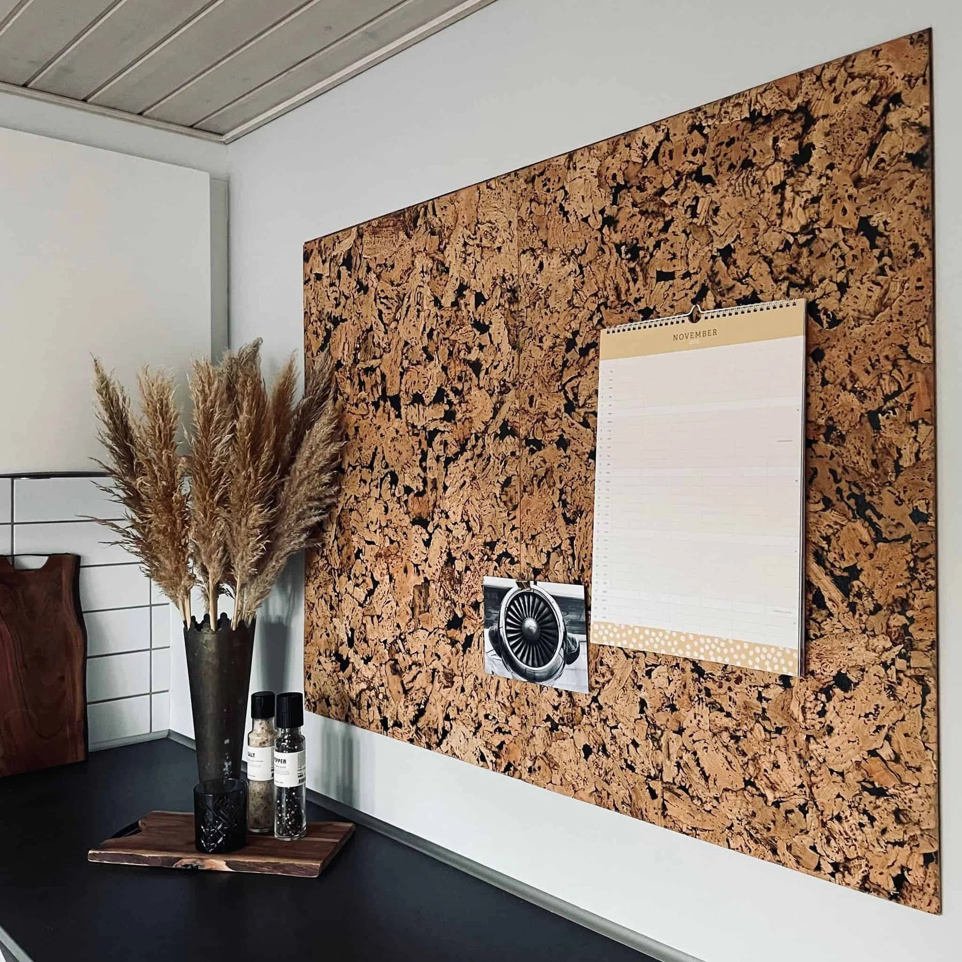 Korkplate 60×90 – XL Black