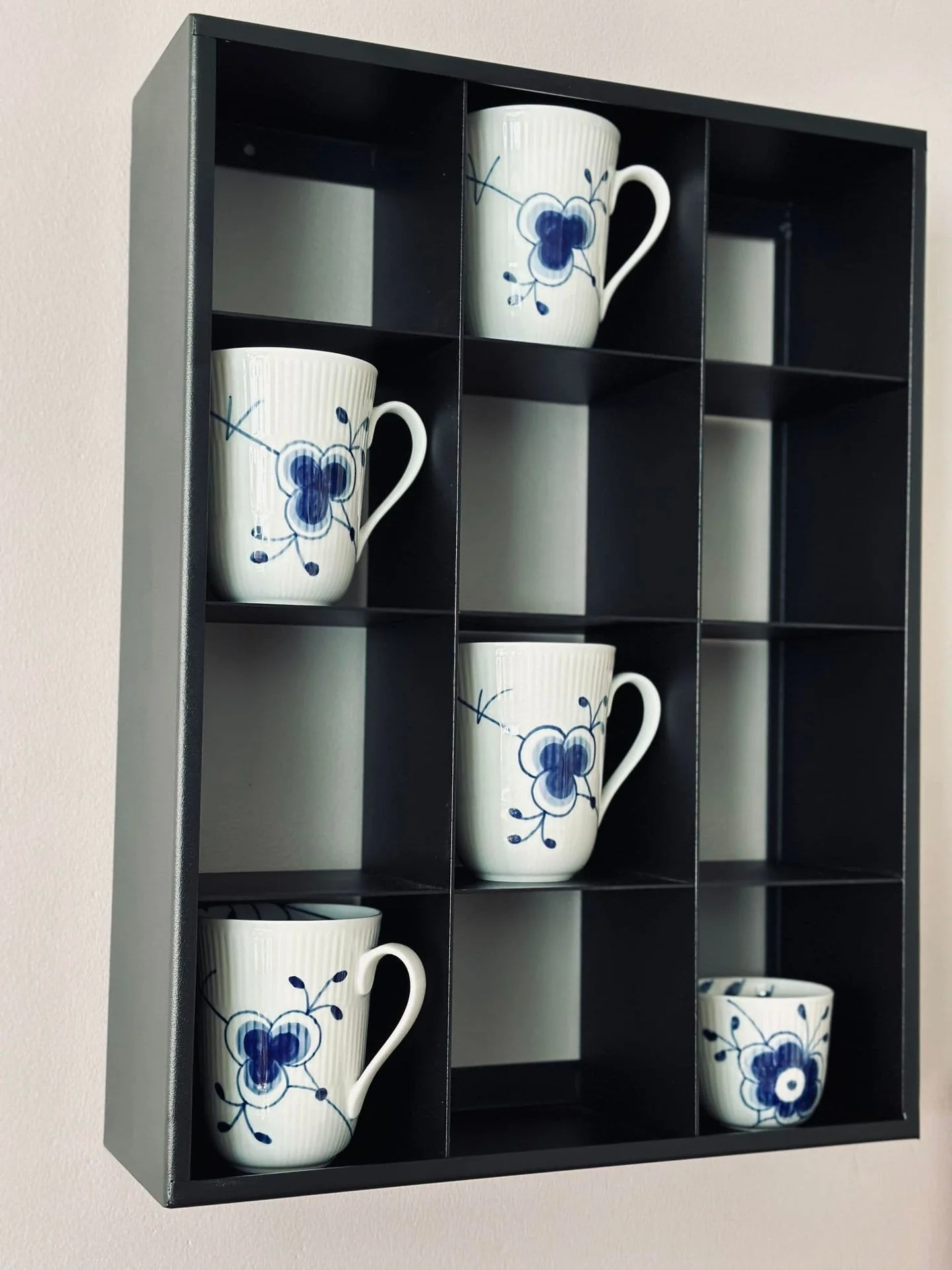 Mugshelf m. 12 rom - Image 4