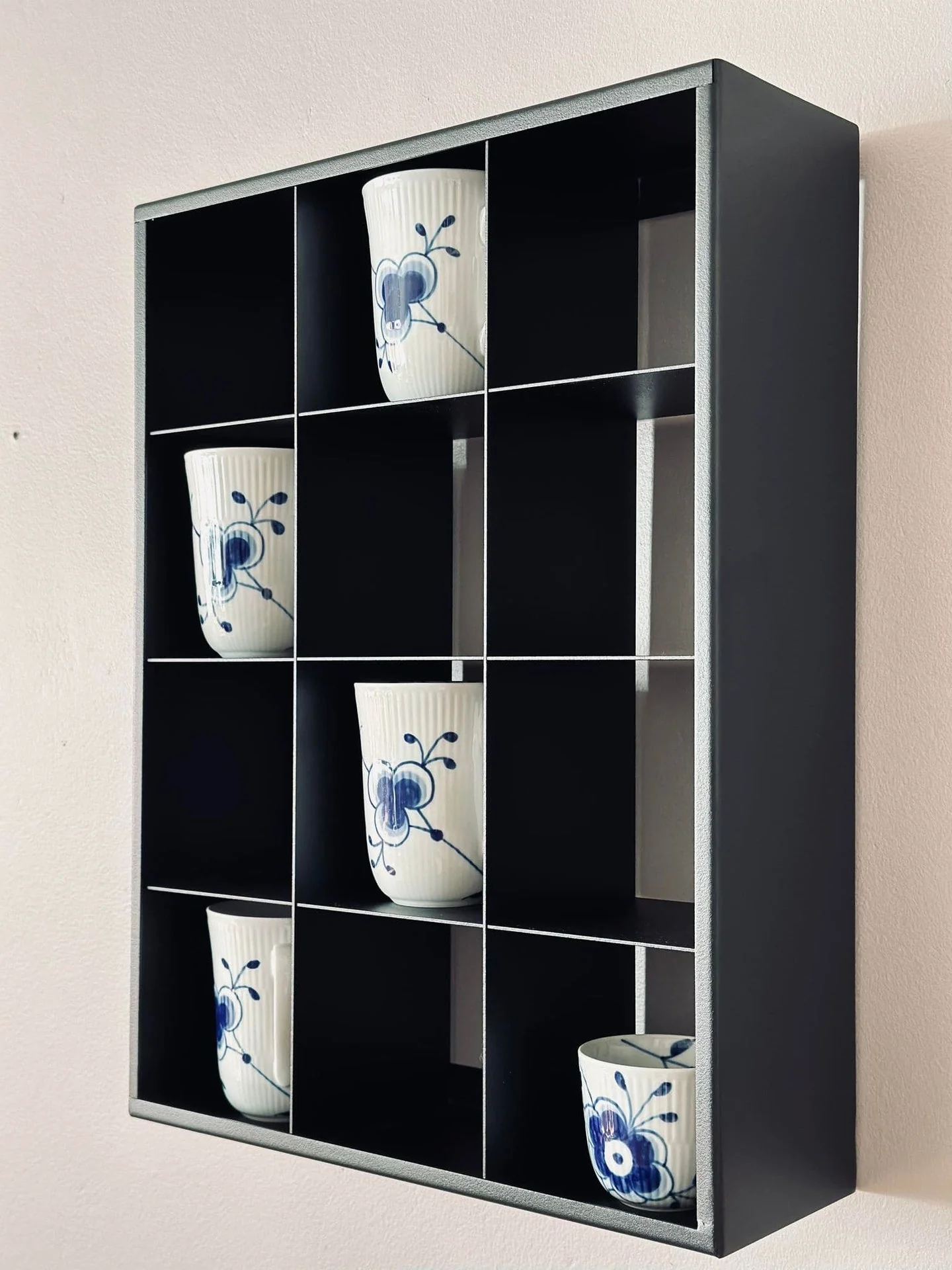 Mugshelf m. 12 rom - Image 6
