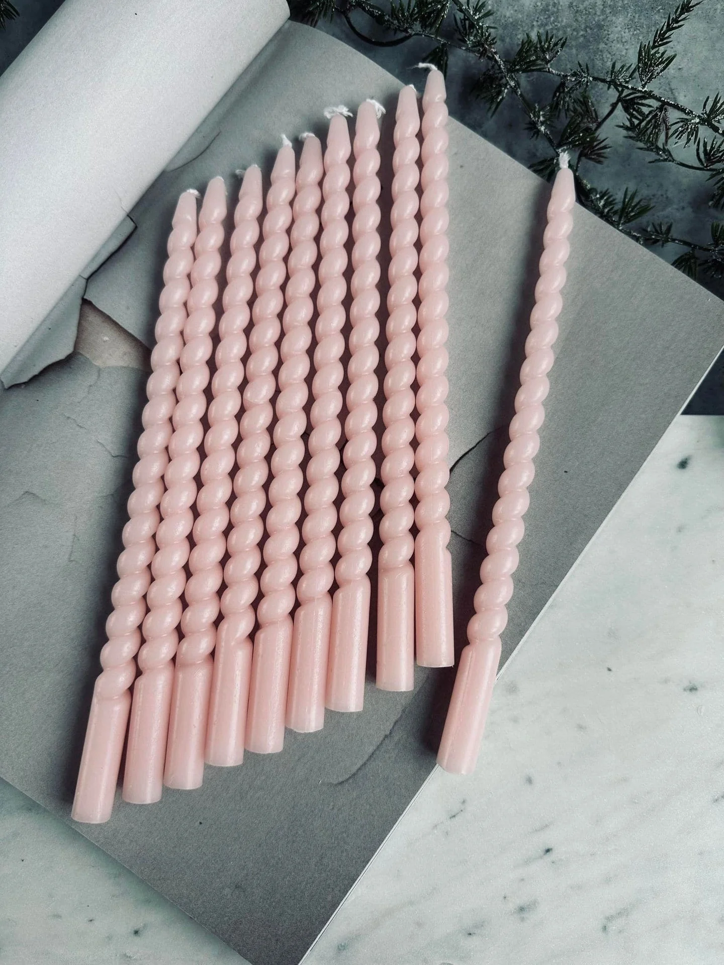 Stearinlys 10 stk - Tvunnet Rosa