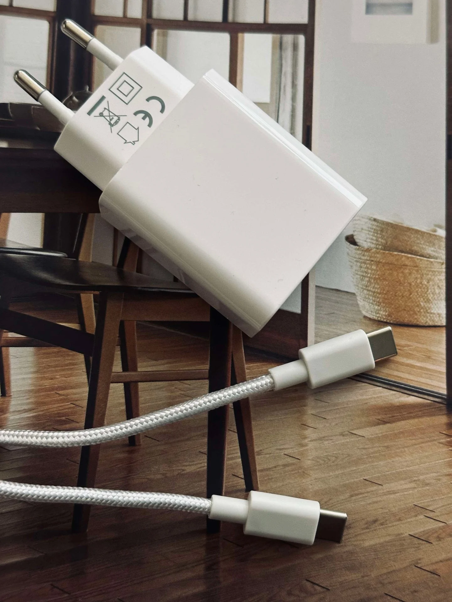 Lader USB-C + 1 m nylonkabel: USB-C til USB-C - Image 2