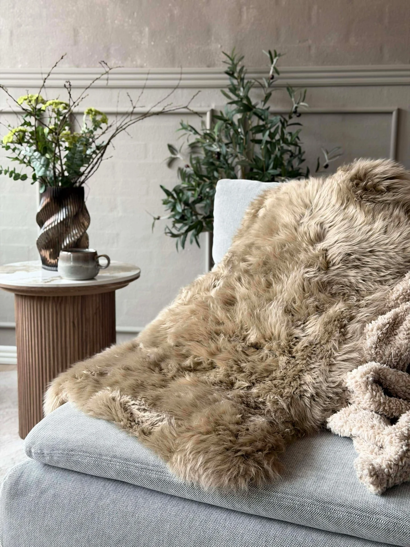 Lammeskinn Taupe - 85x55cm - Image 3