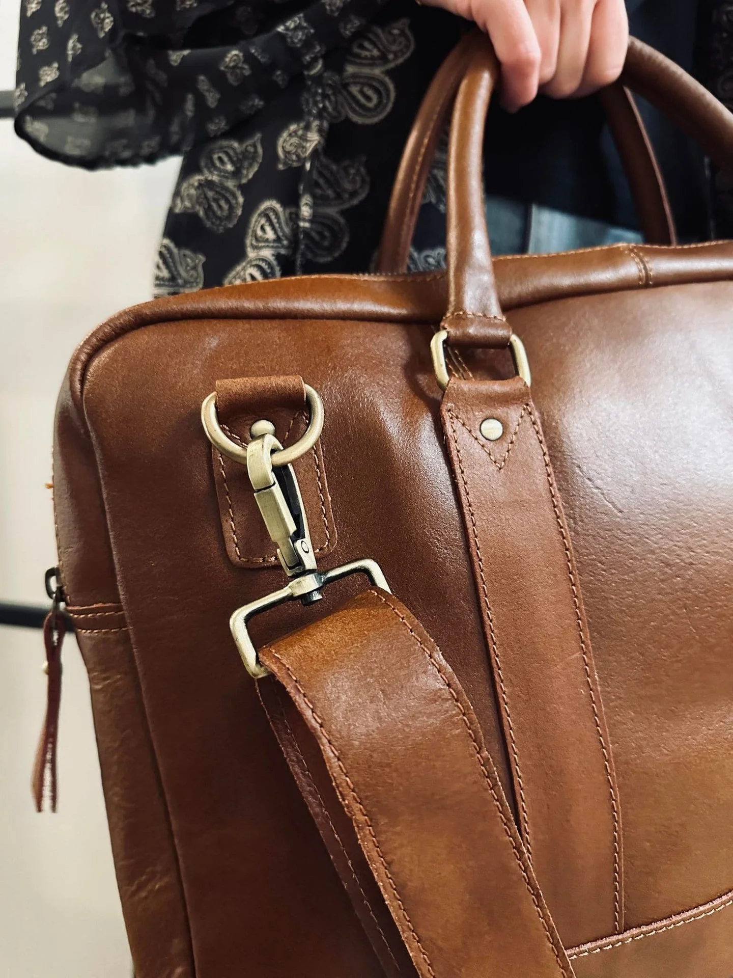 Laptop Cognac - Soft leather Unisex - Image 2